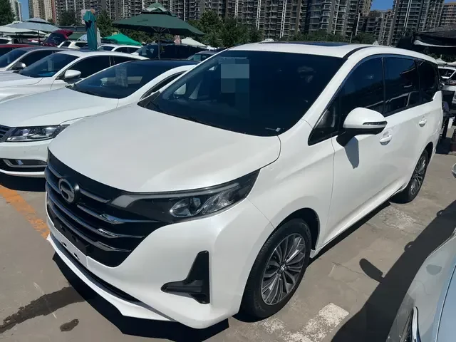 GAC Trumpchi M6  из Китая