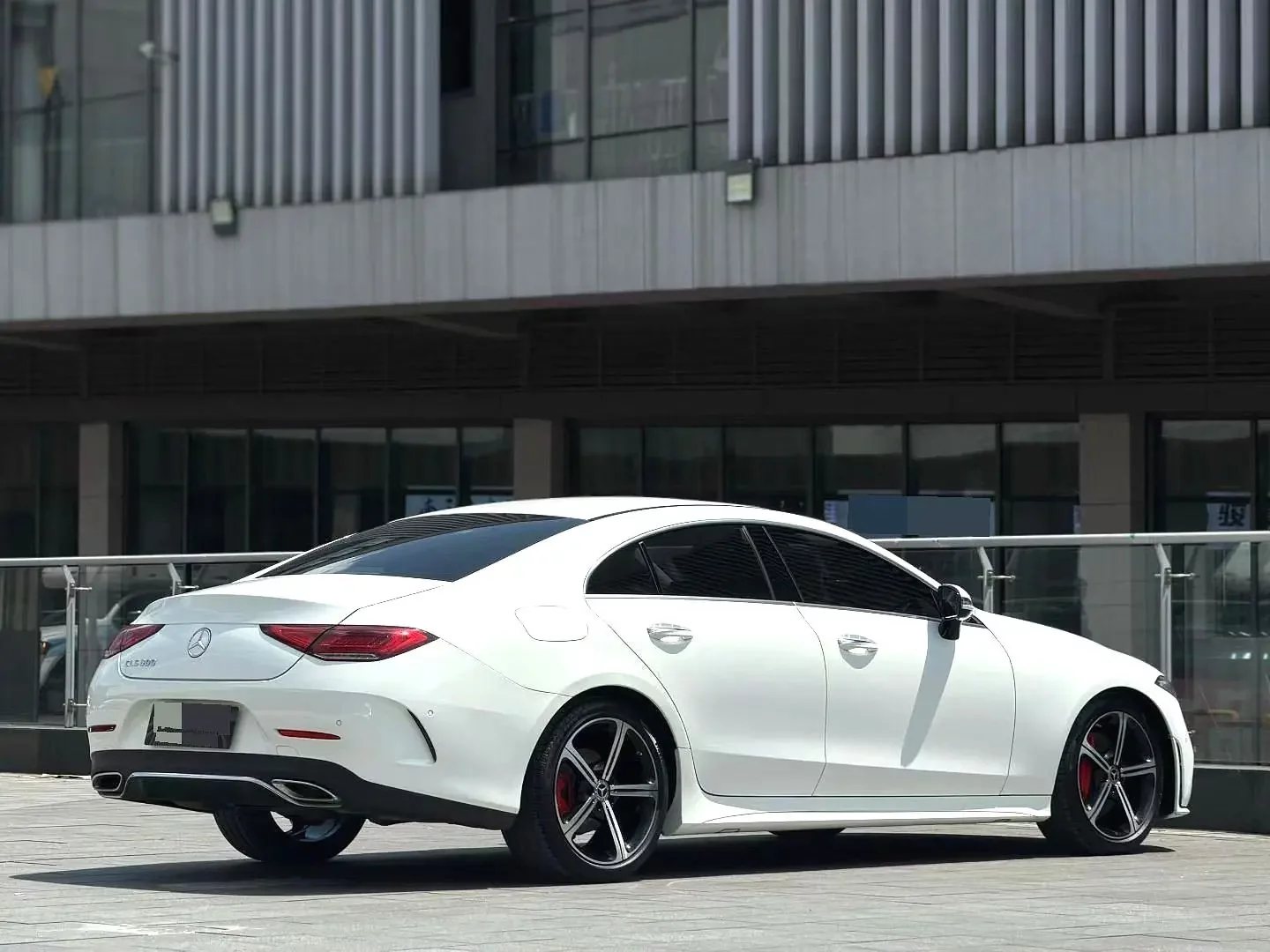 Mercedes-Benz CLS