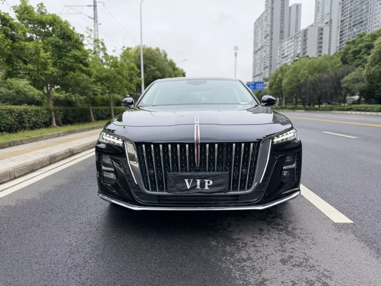 Hongqi H5  из Китая