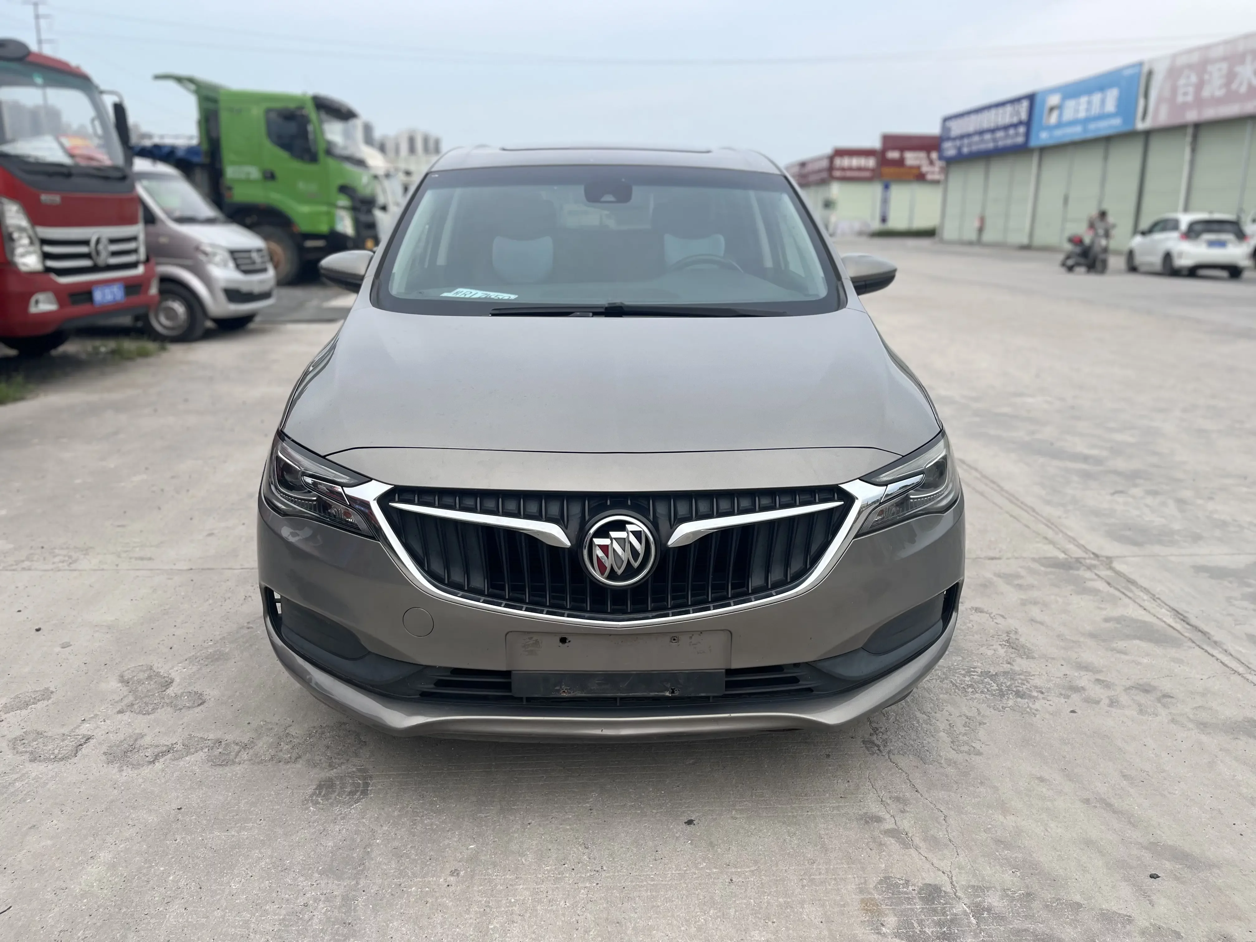 Buick GL6