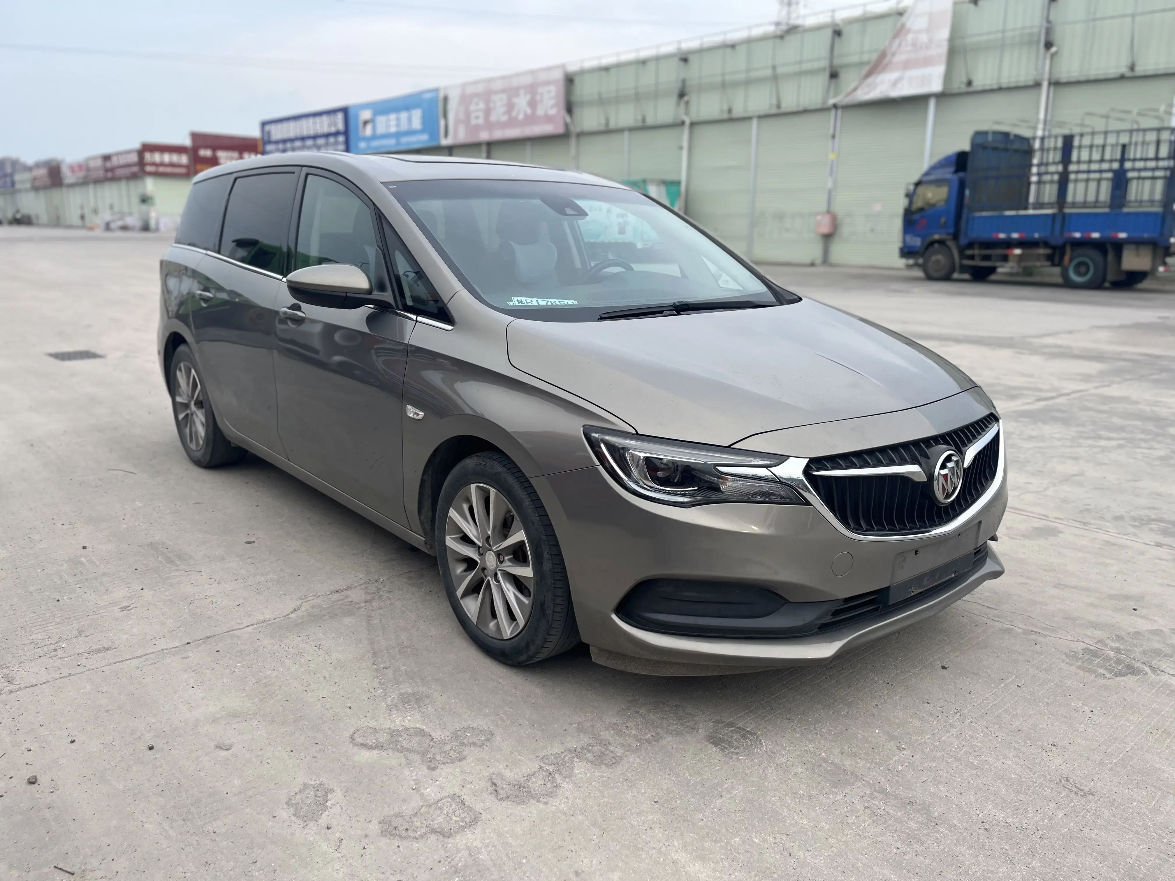 Buick GL6