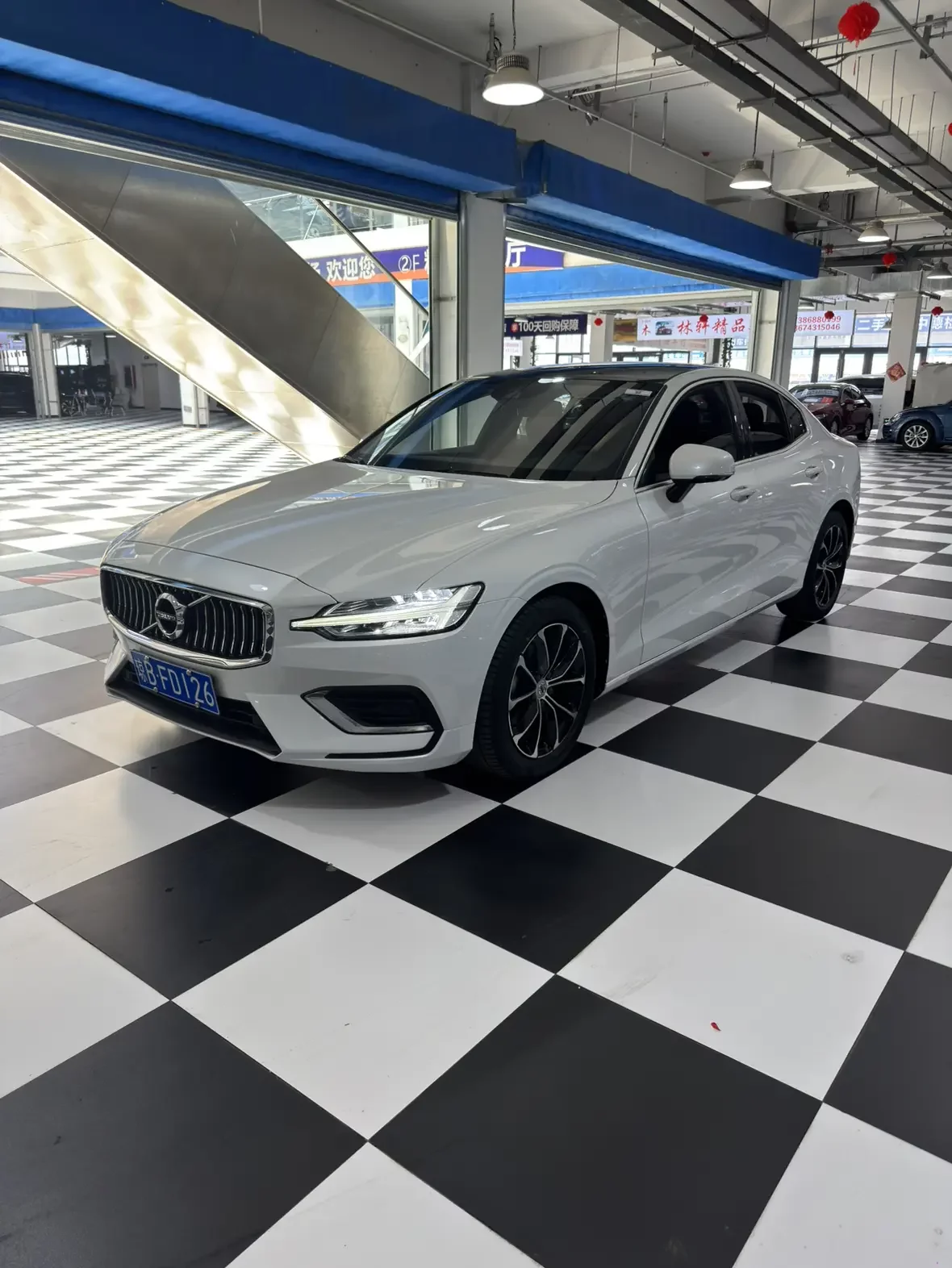 Volvo S60