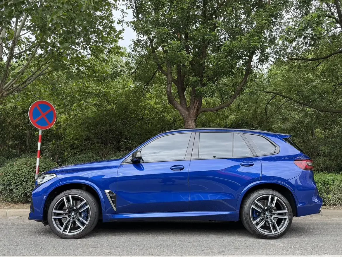 BMW X5M