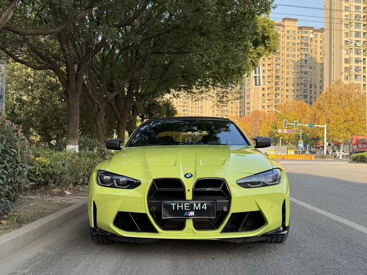 BMW M4  из Китая