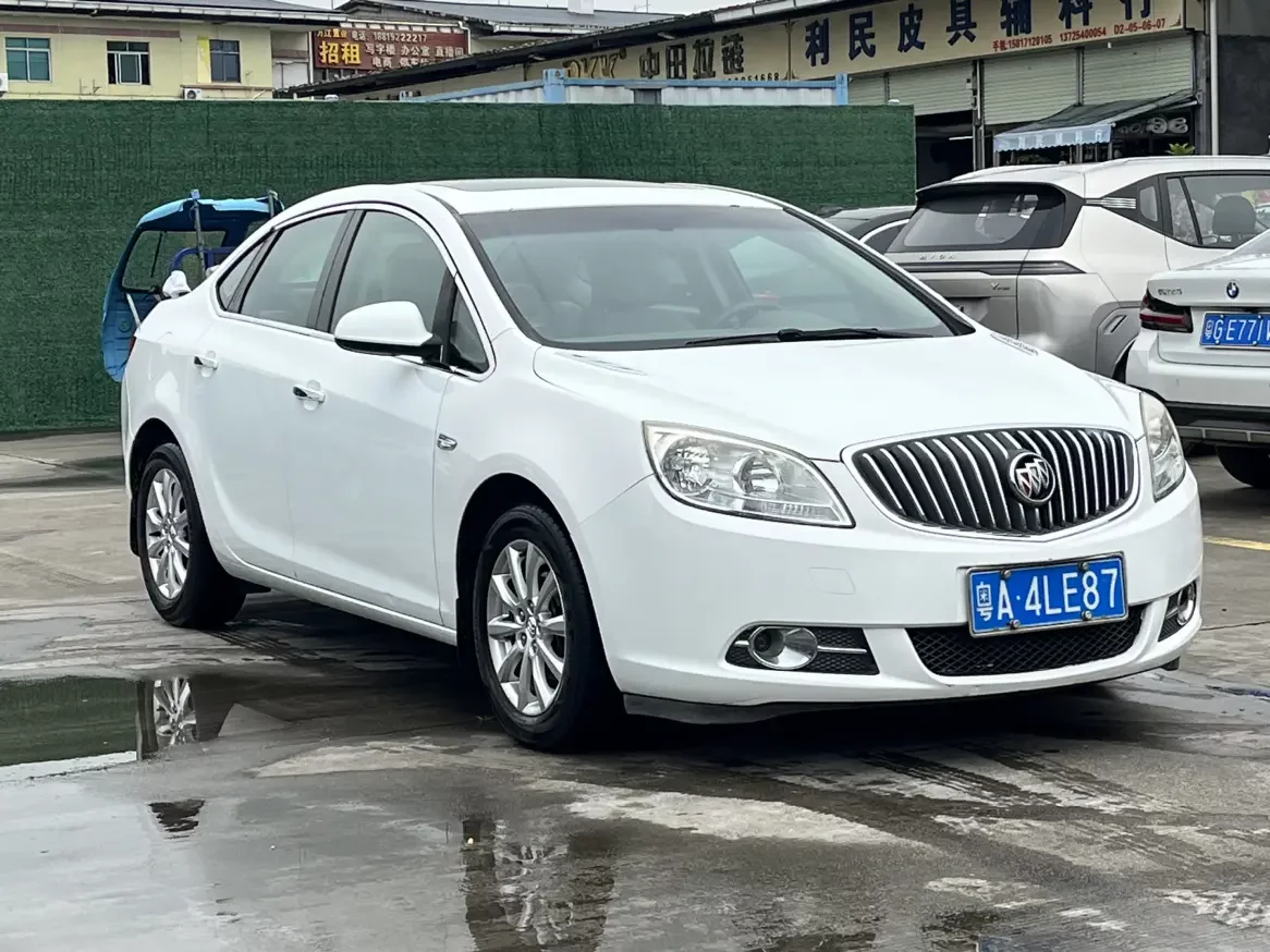 Buick Yinglang