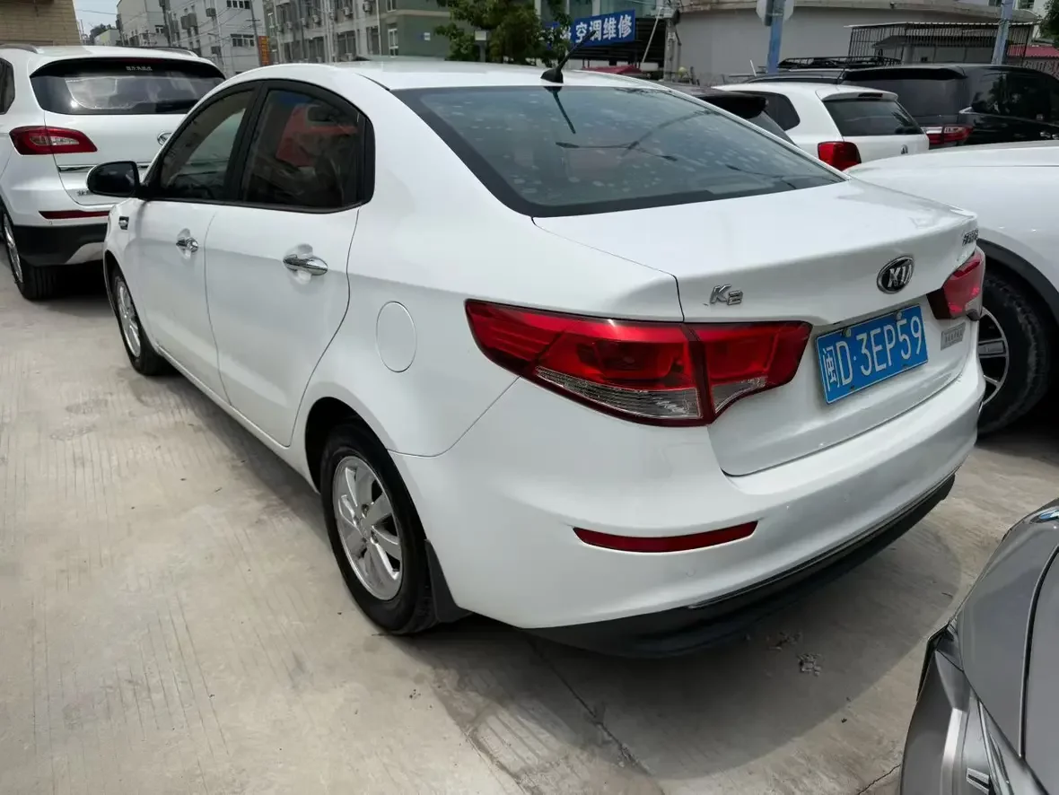 Kia K2