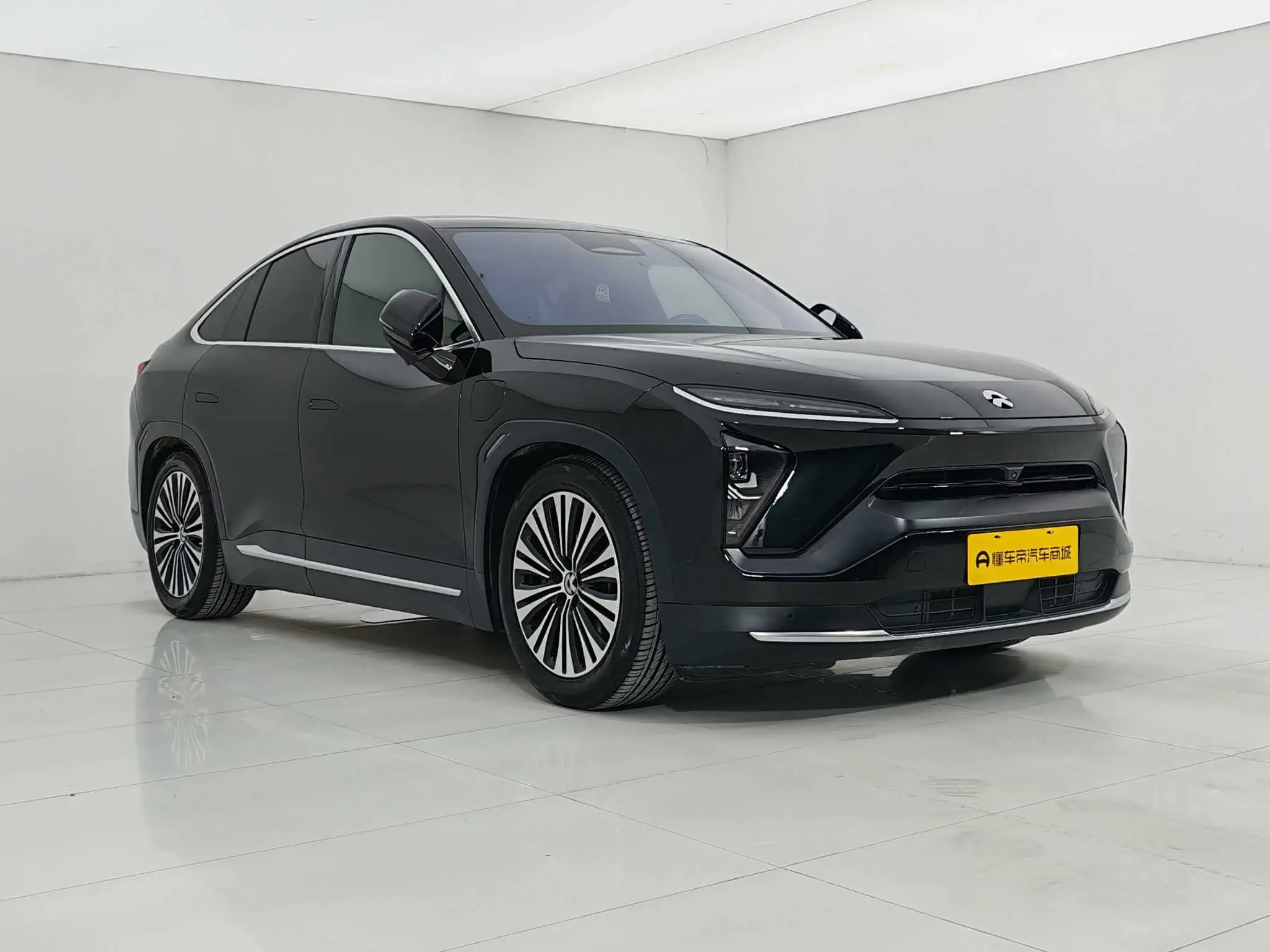 NIO EC6