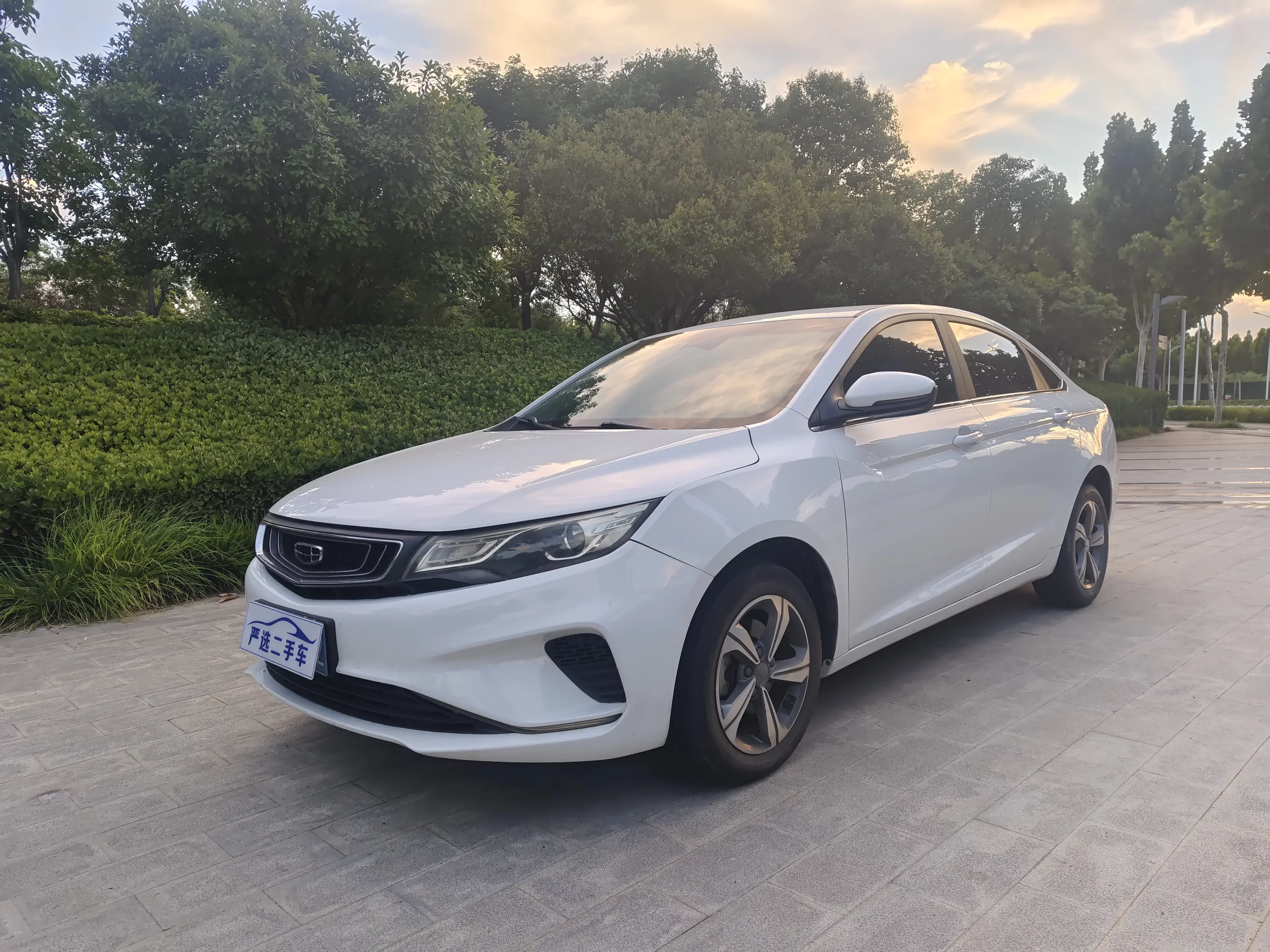 Geely Emgrand GL