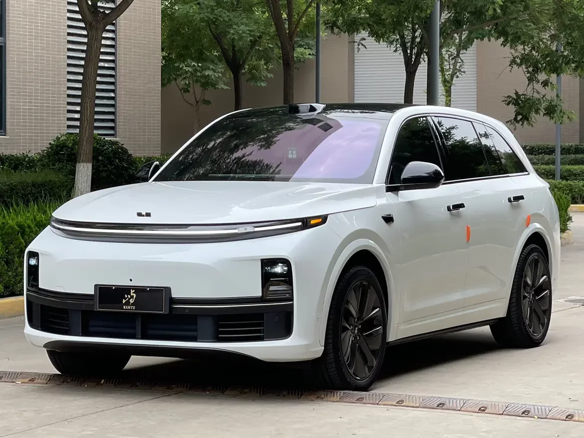 Lixiang L7