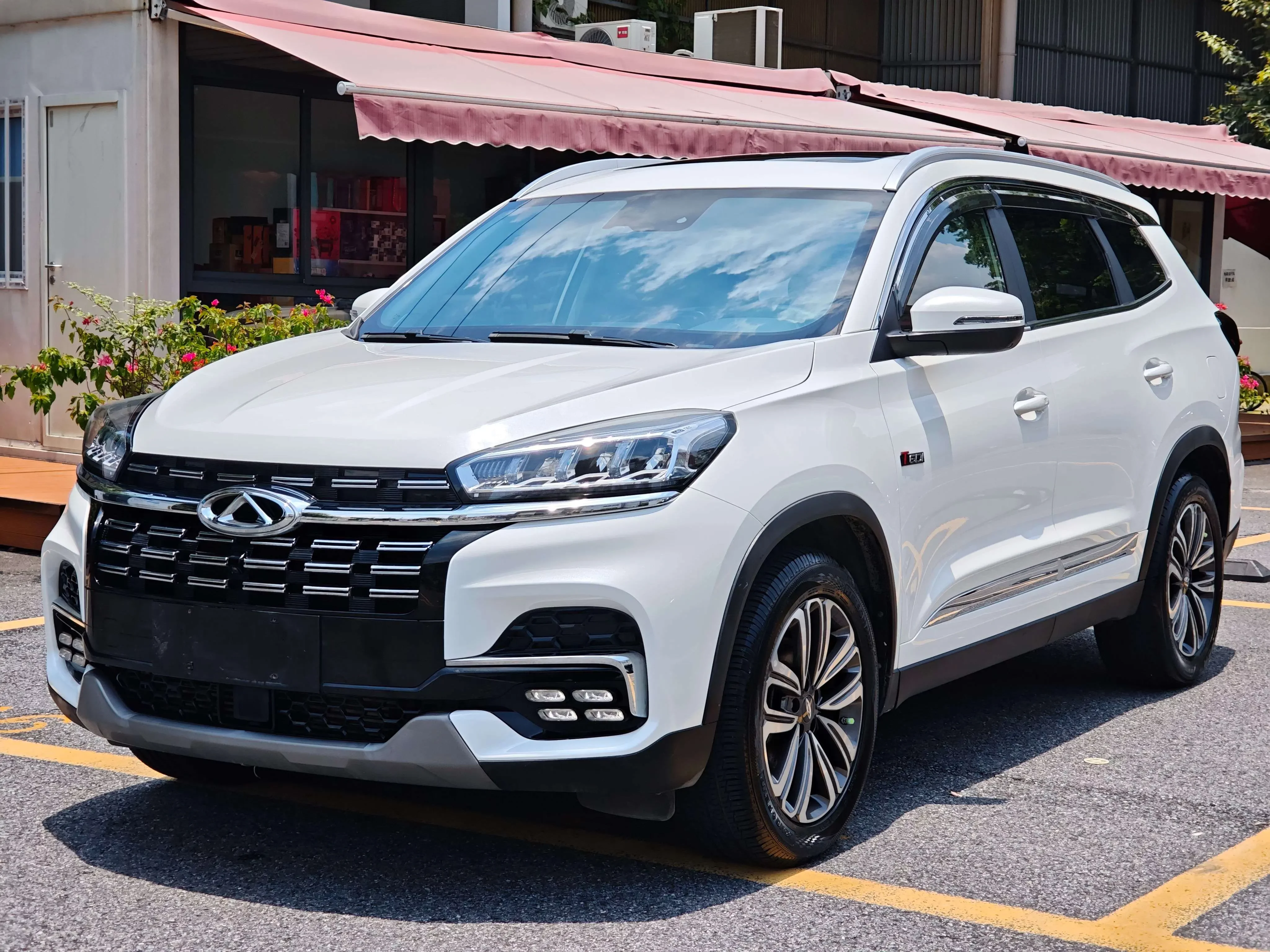 Chery Tiggo 8