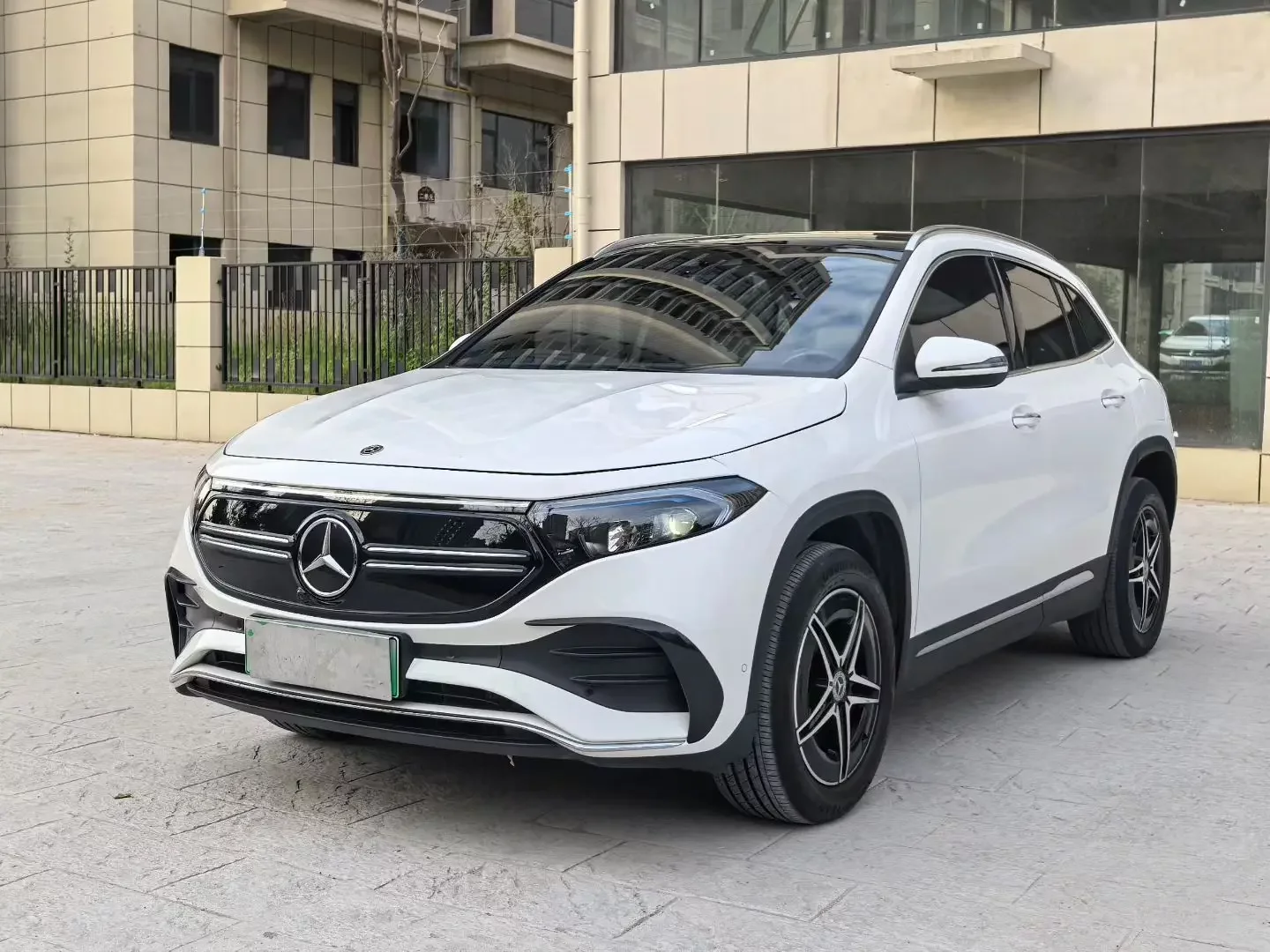 Mercedes-Benz EQA
