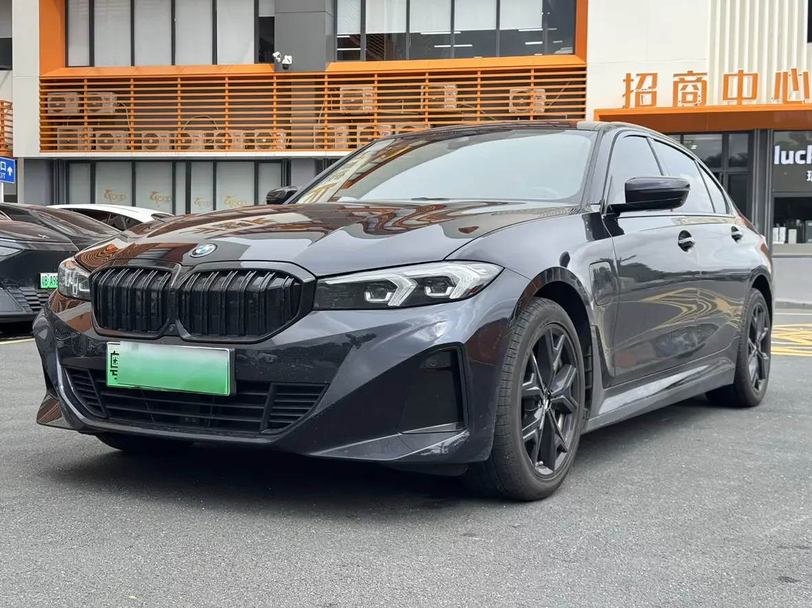 BMW i3