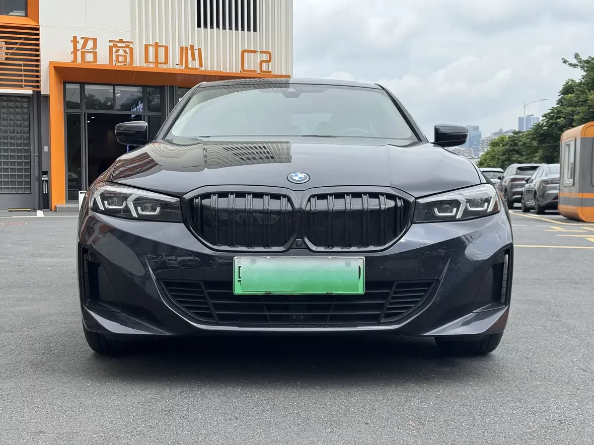 BMW i3