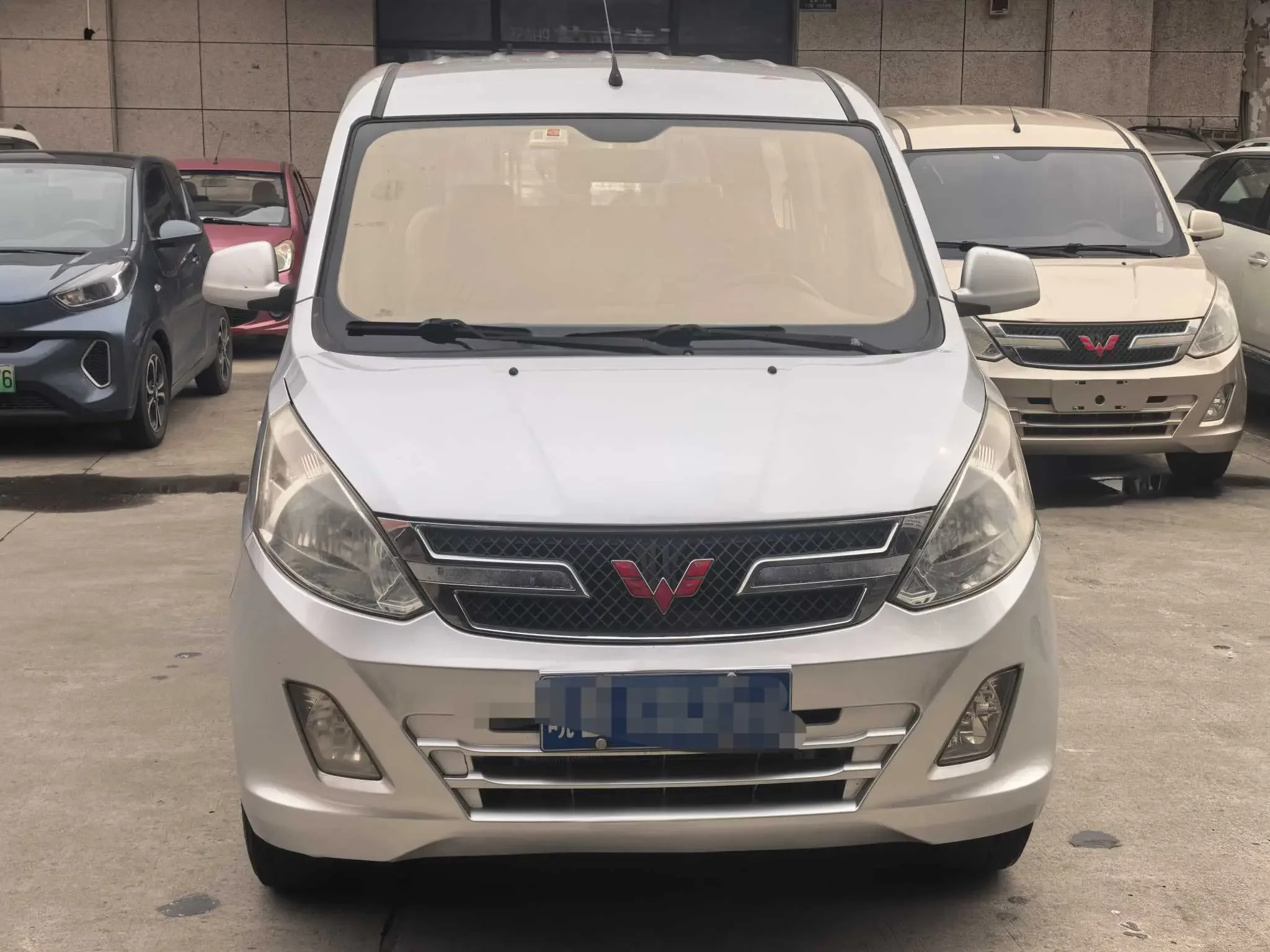 Wuling Rongguang V