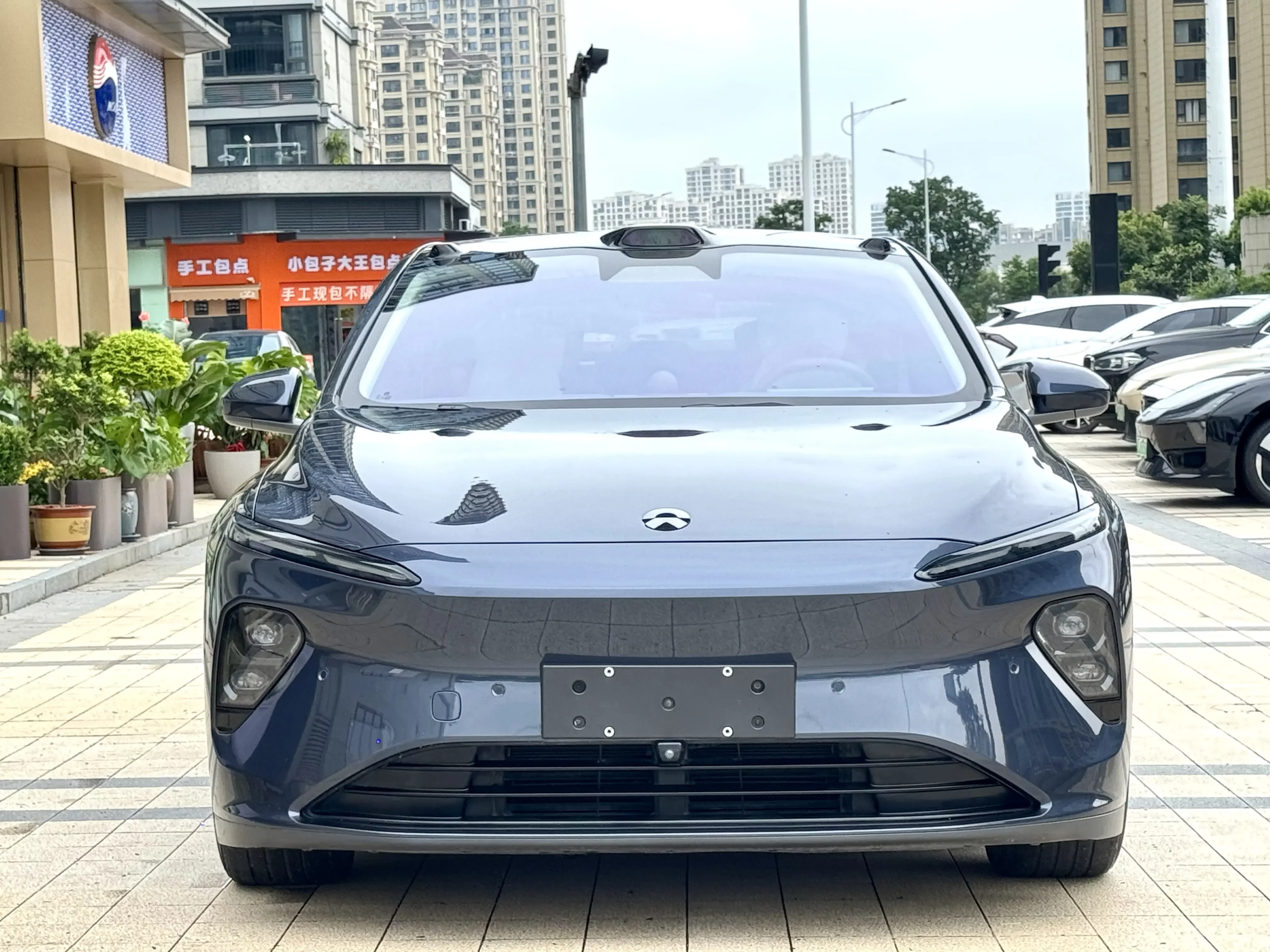 NIO ET7