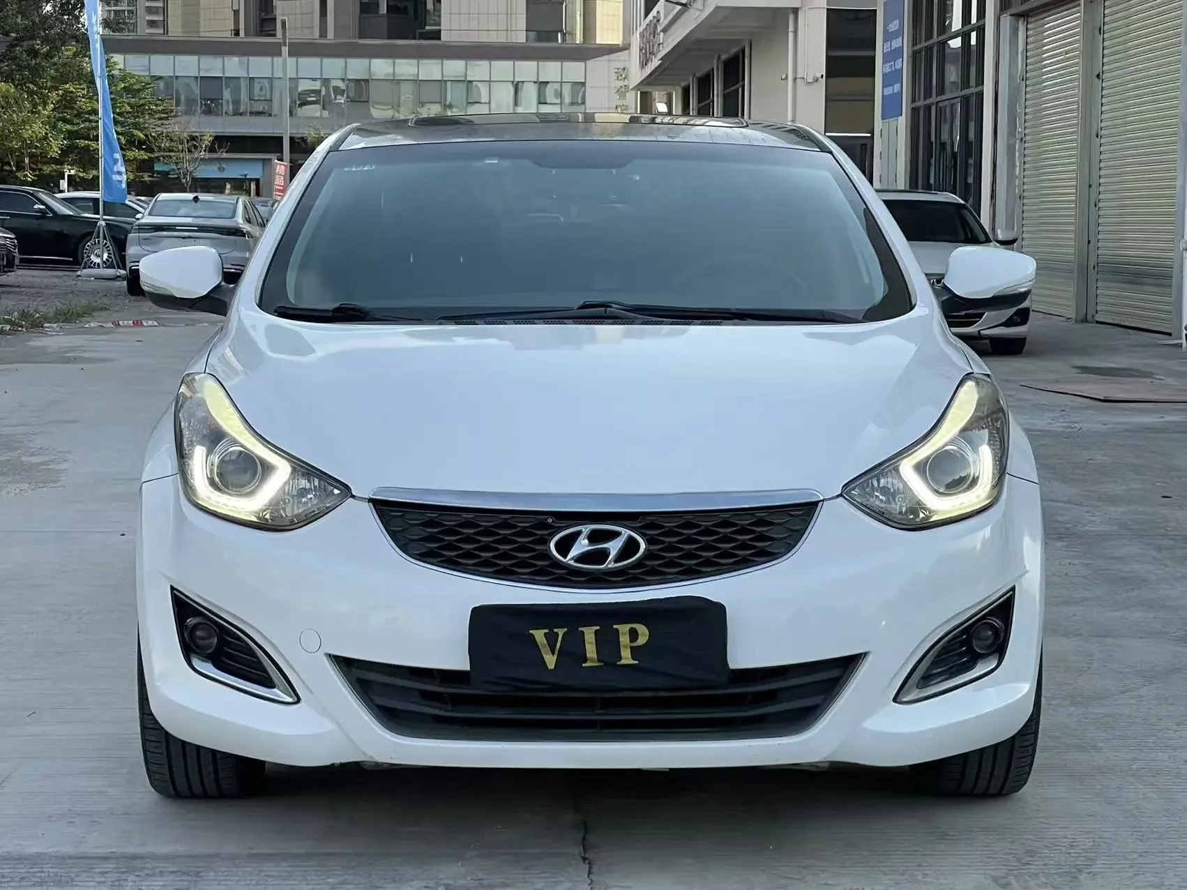 Hyundai Elantra