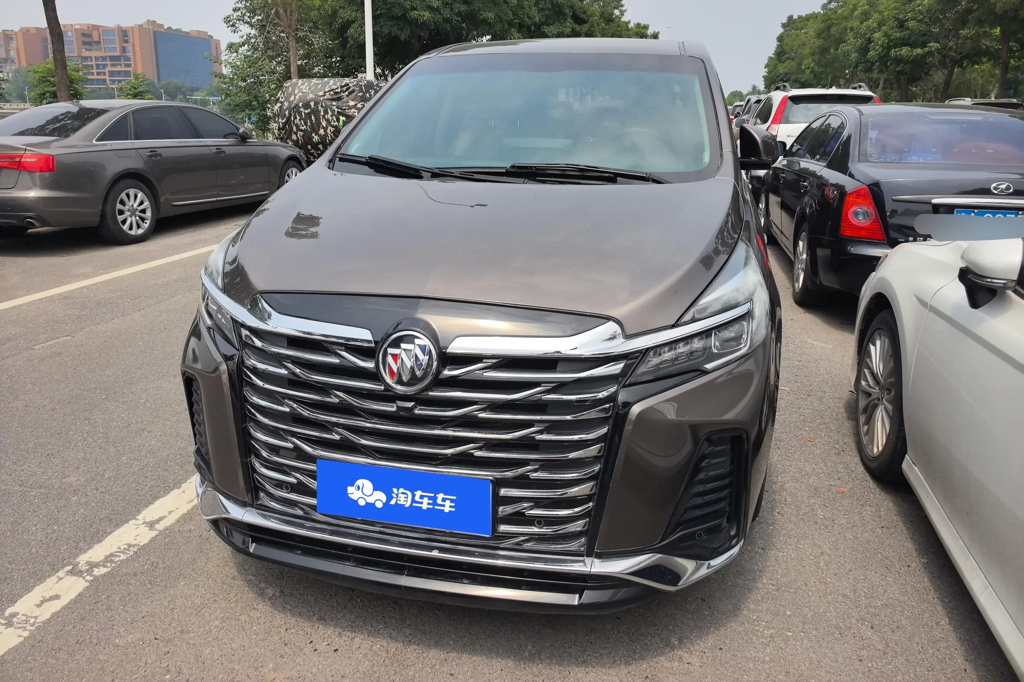 Buick GL8