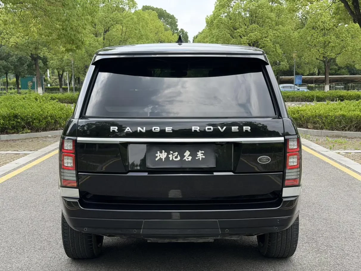 Land Rover range rover