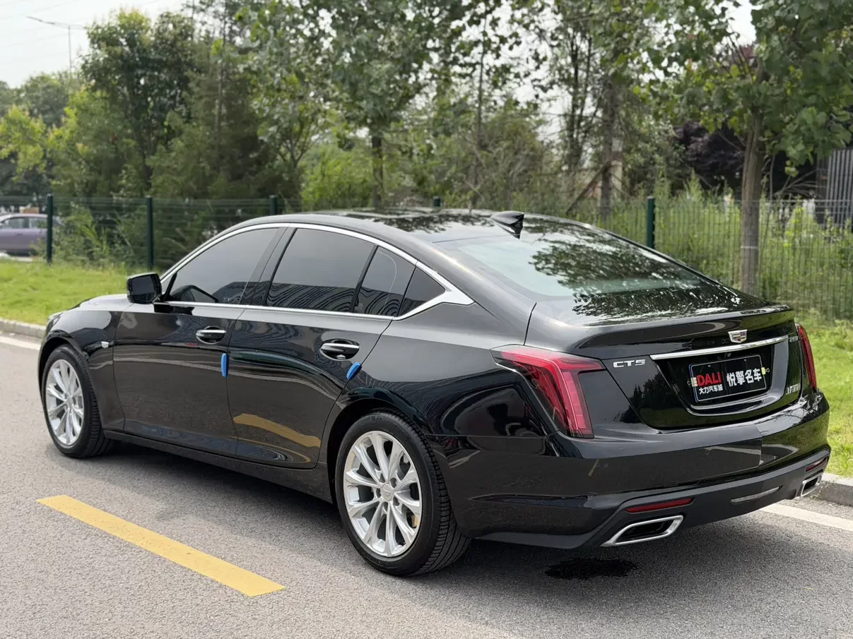 Cadillac CT5