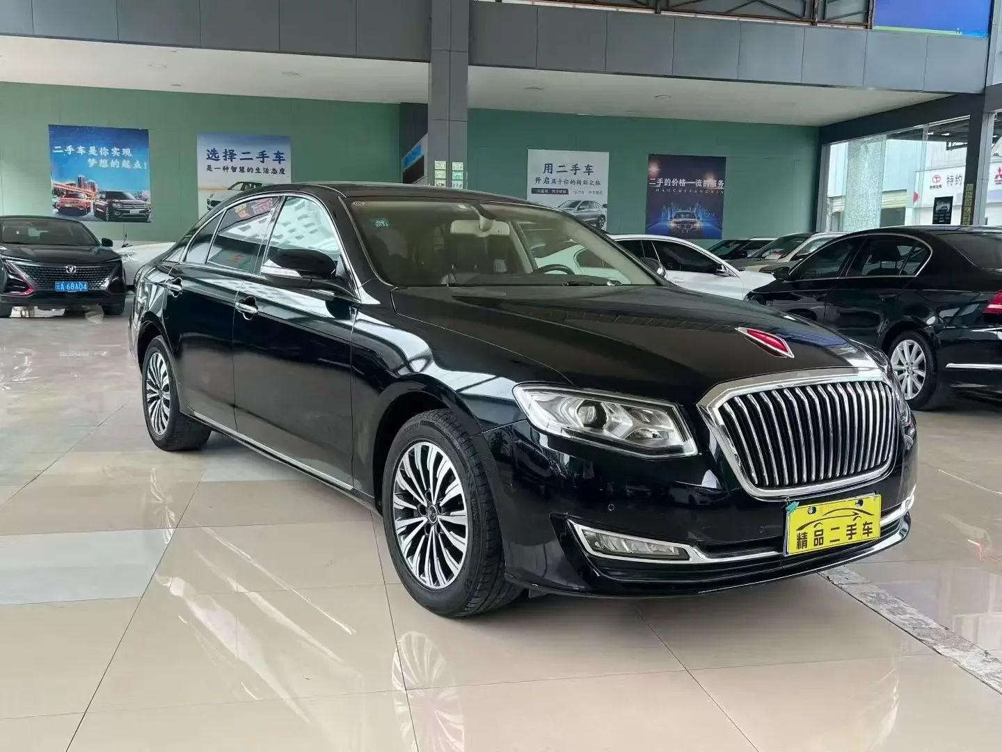 Hongqi H7