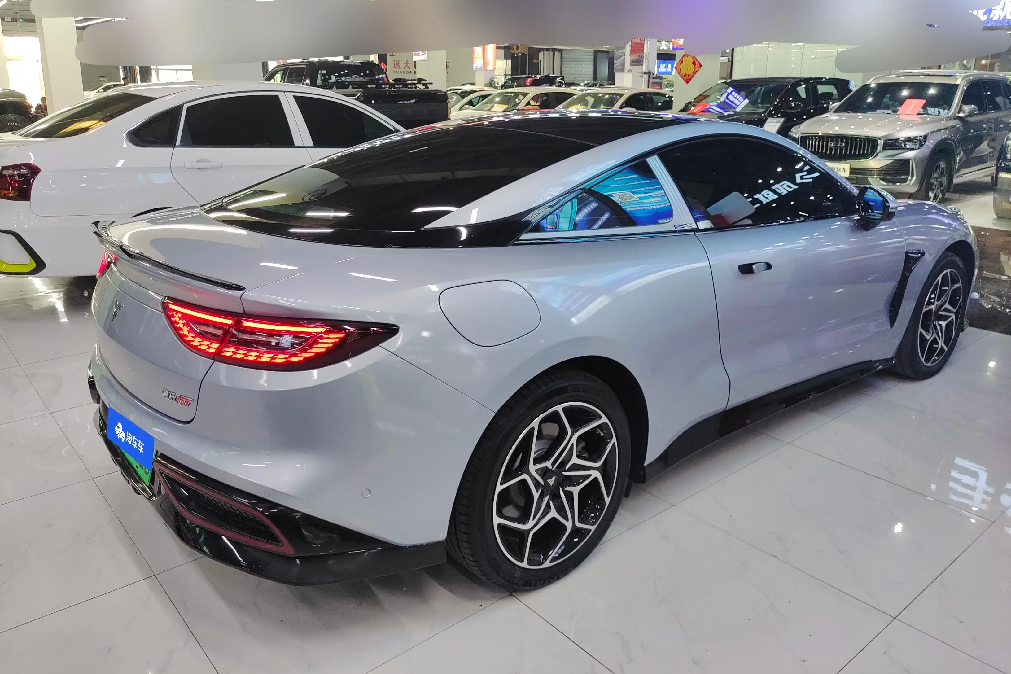NETA Nezha GT