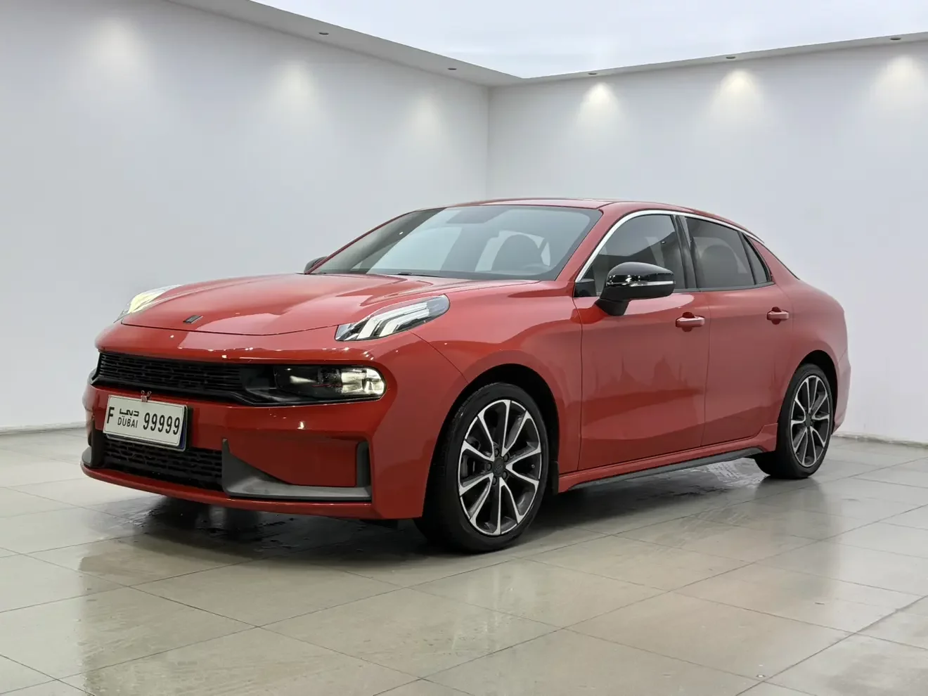 Lynk & Co 03