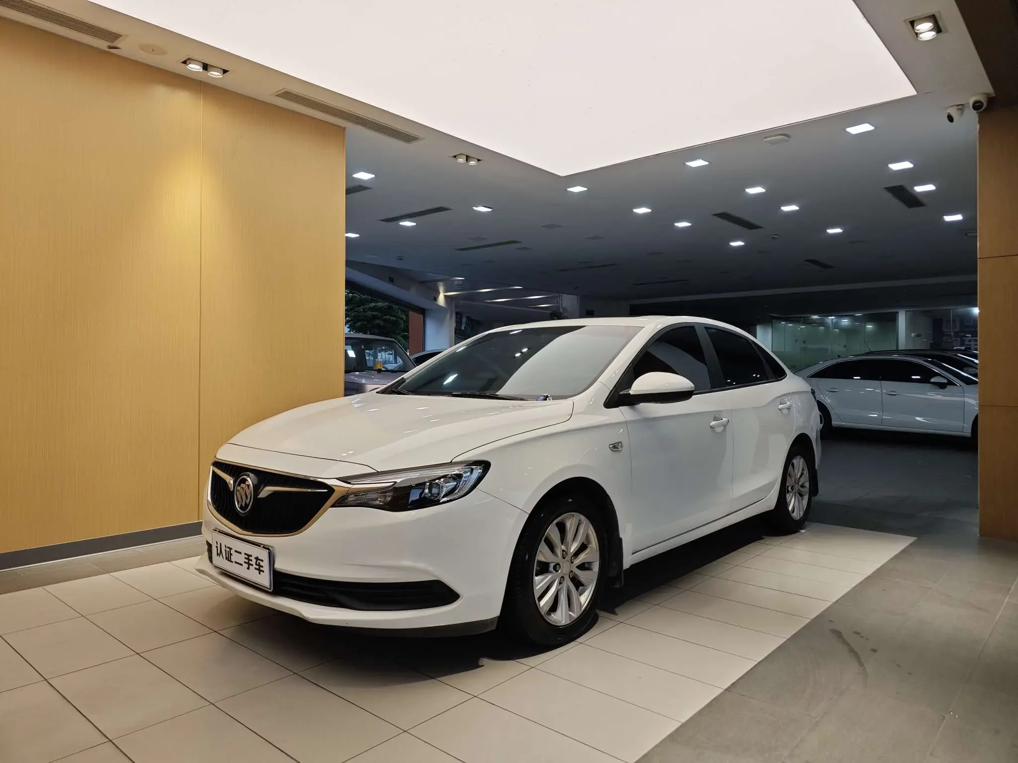 Buick Yinglang
