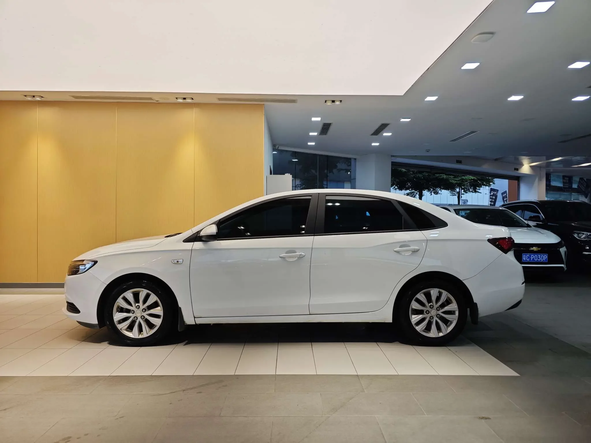 Buick Yinglang