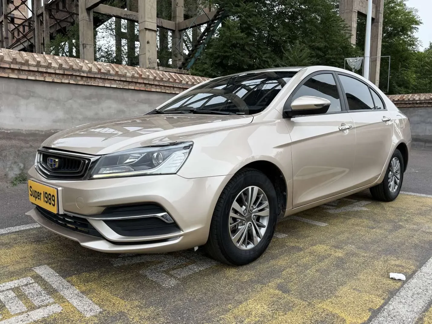 Geely emgrand