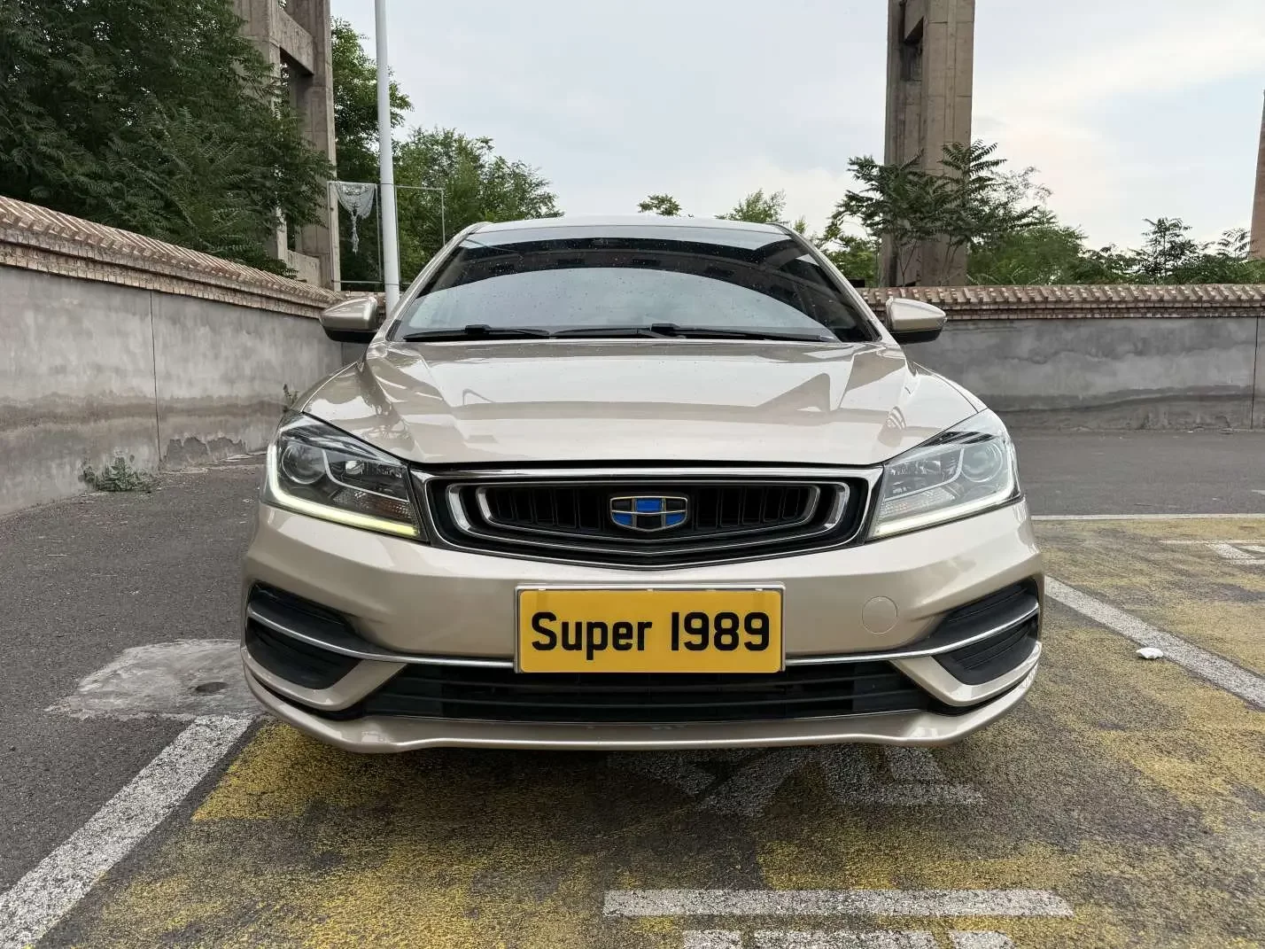 Geely emgrand