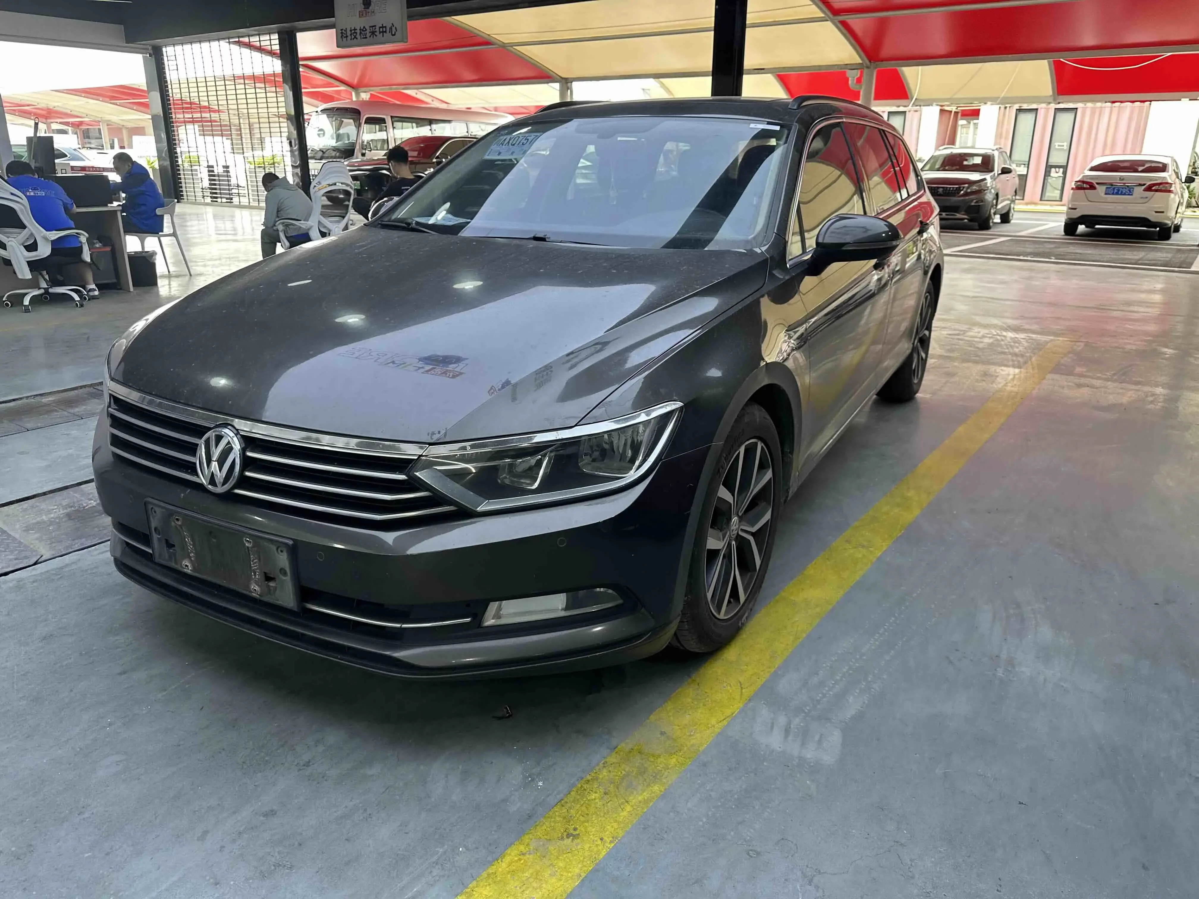Volkswagen Wei Lan  из Китая