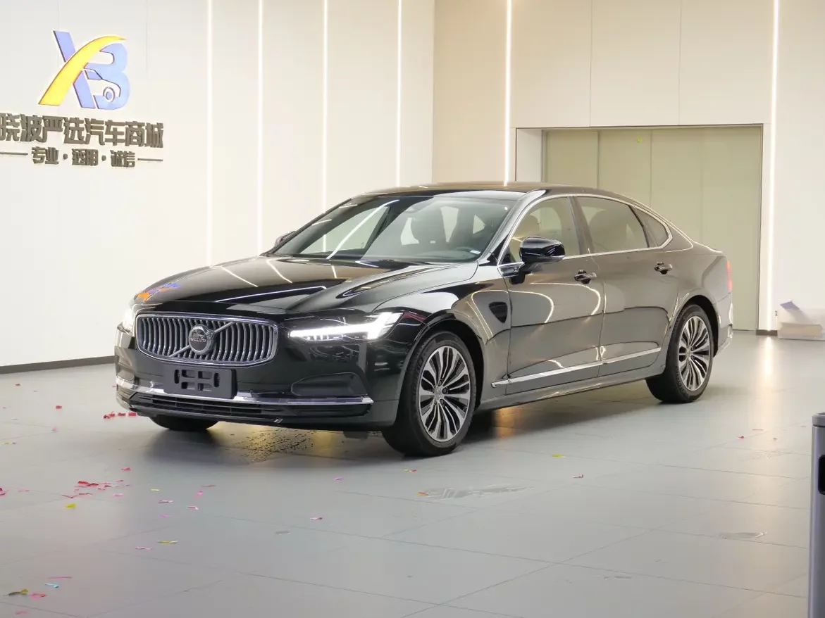 Volvo S90