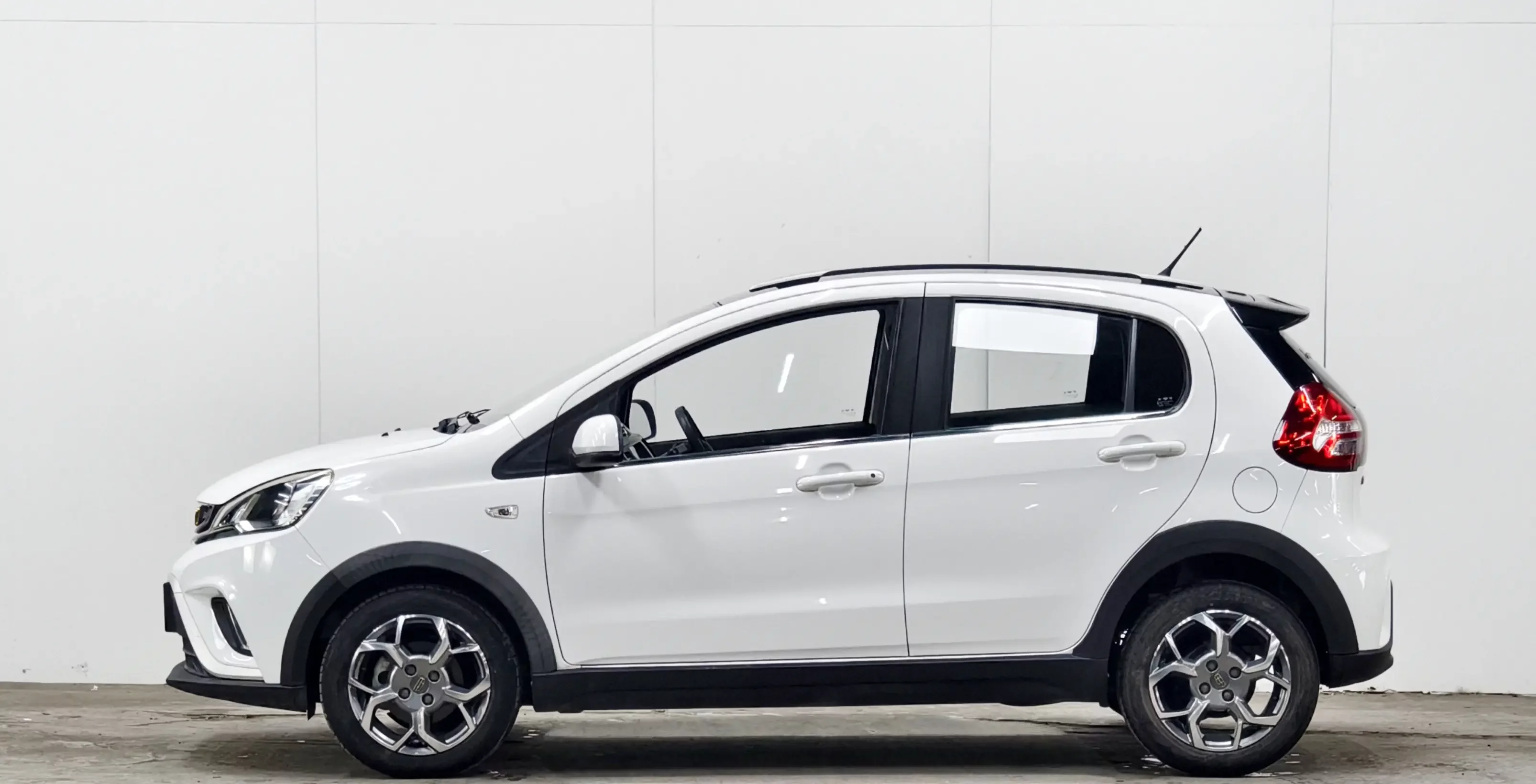 Geely Vision X1