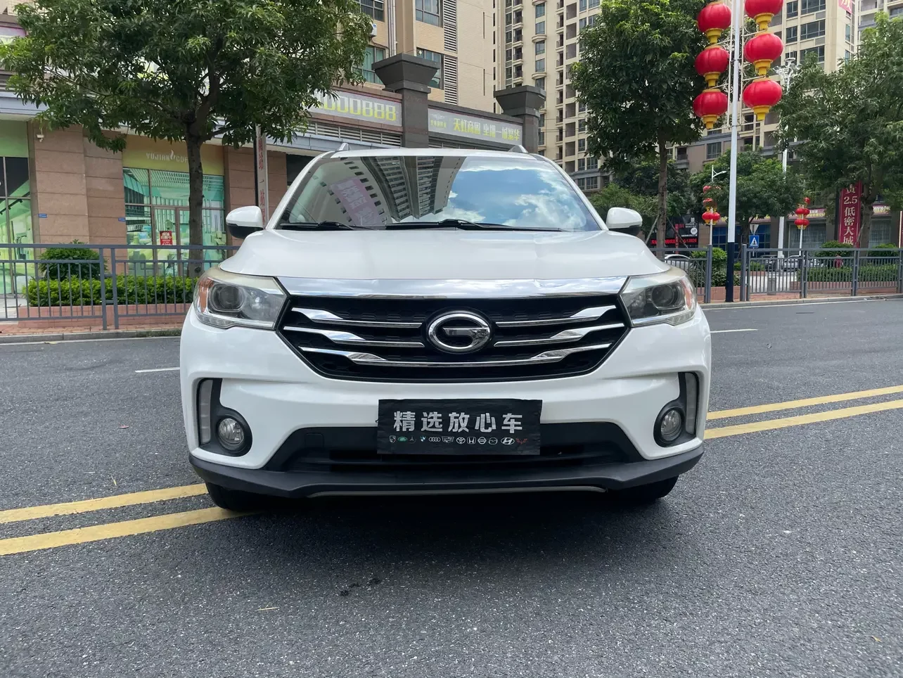 GAC Trumpchi GS4  из Китая