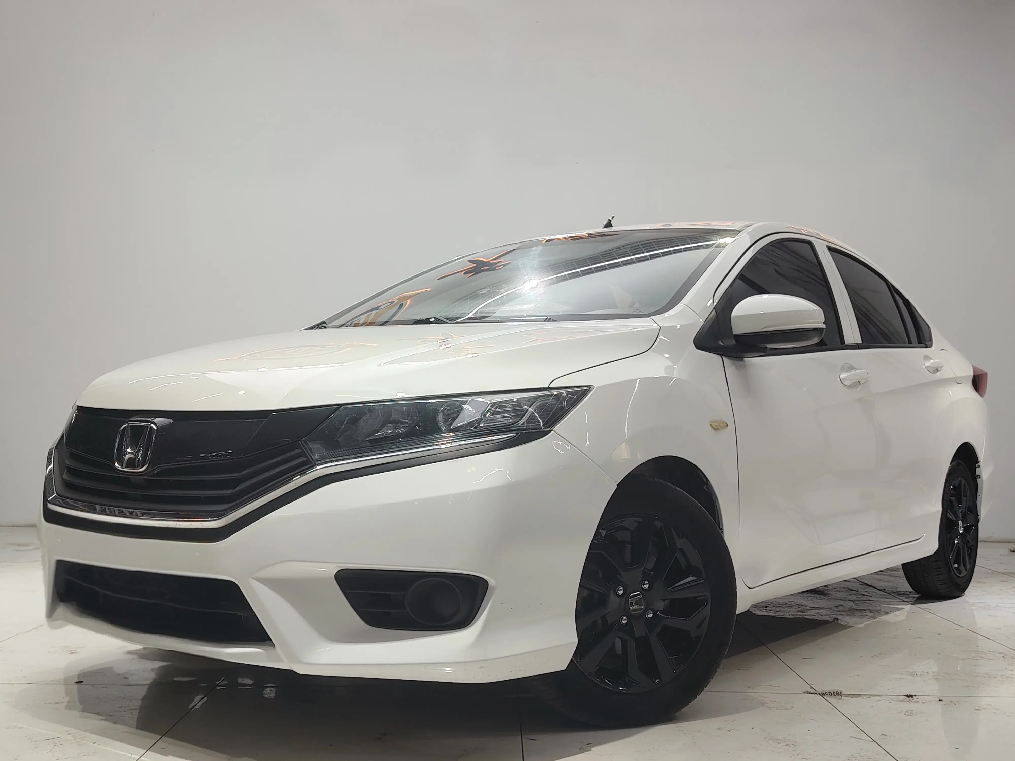 Honda Gray