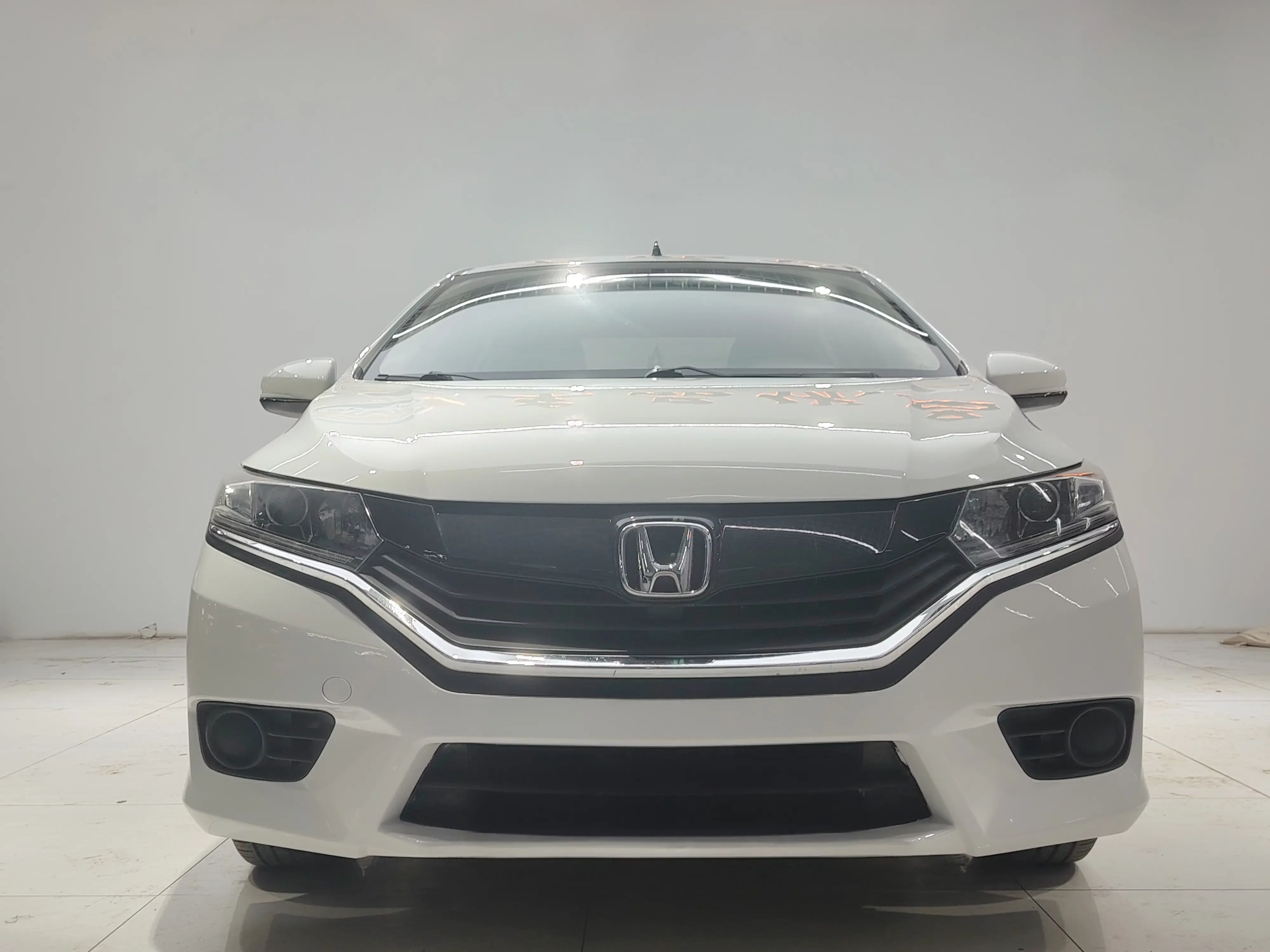 Honda Gray