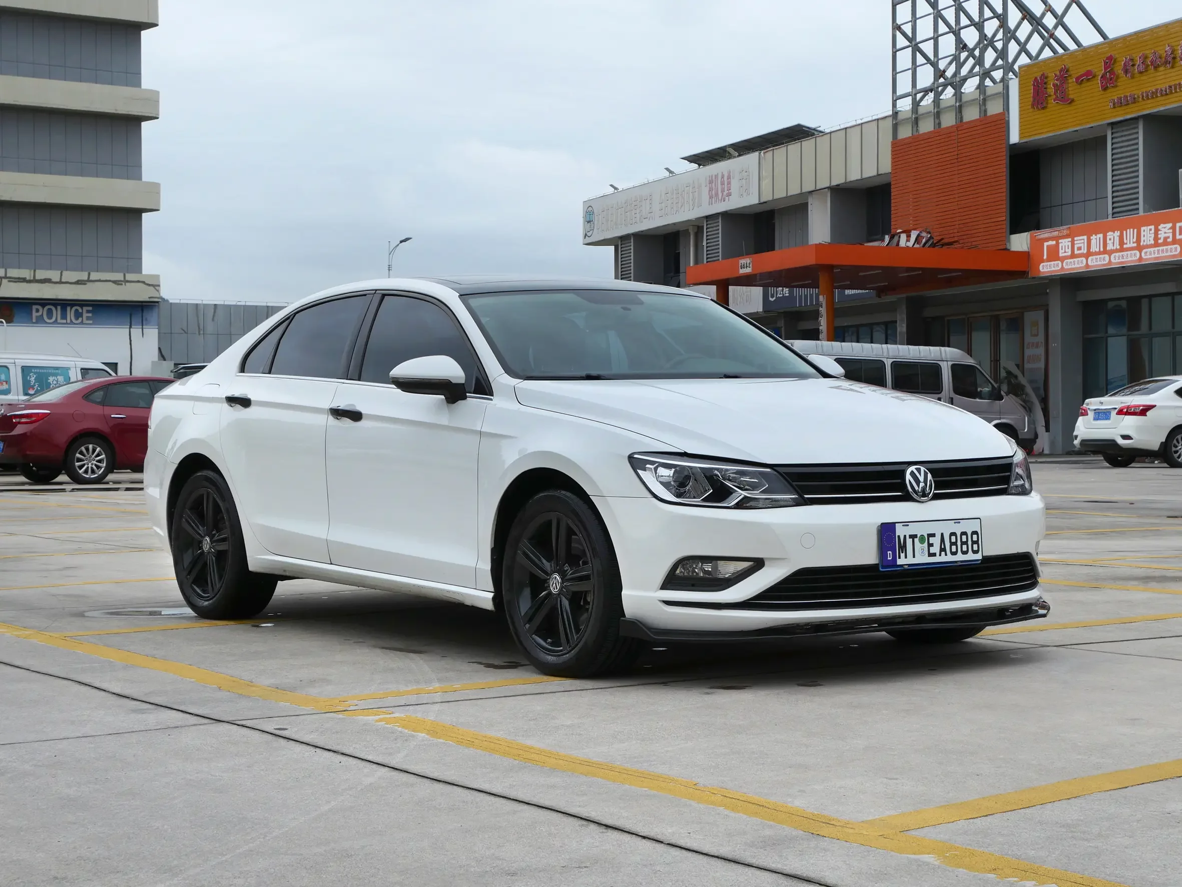 Volkswagen Lamando