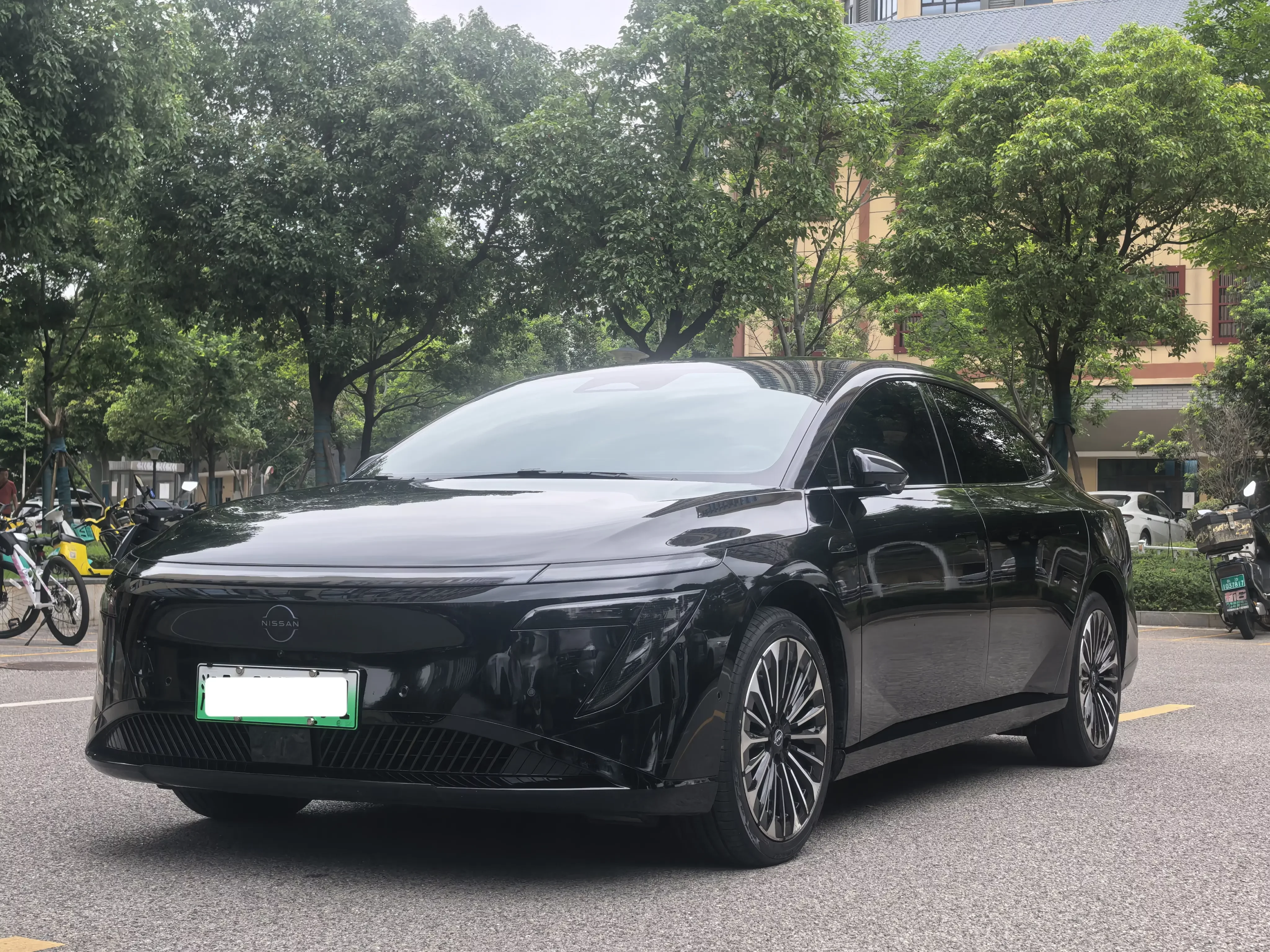 Nissan N7