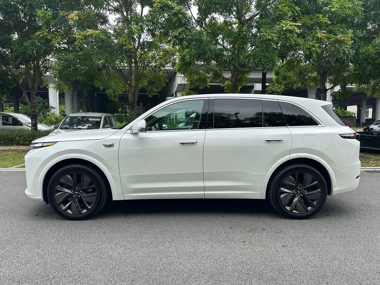 Lixiang L7
