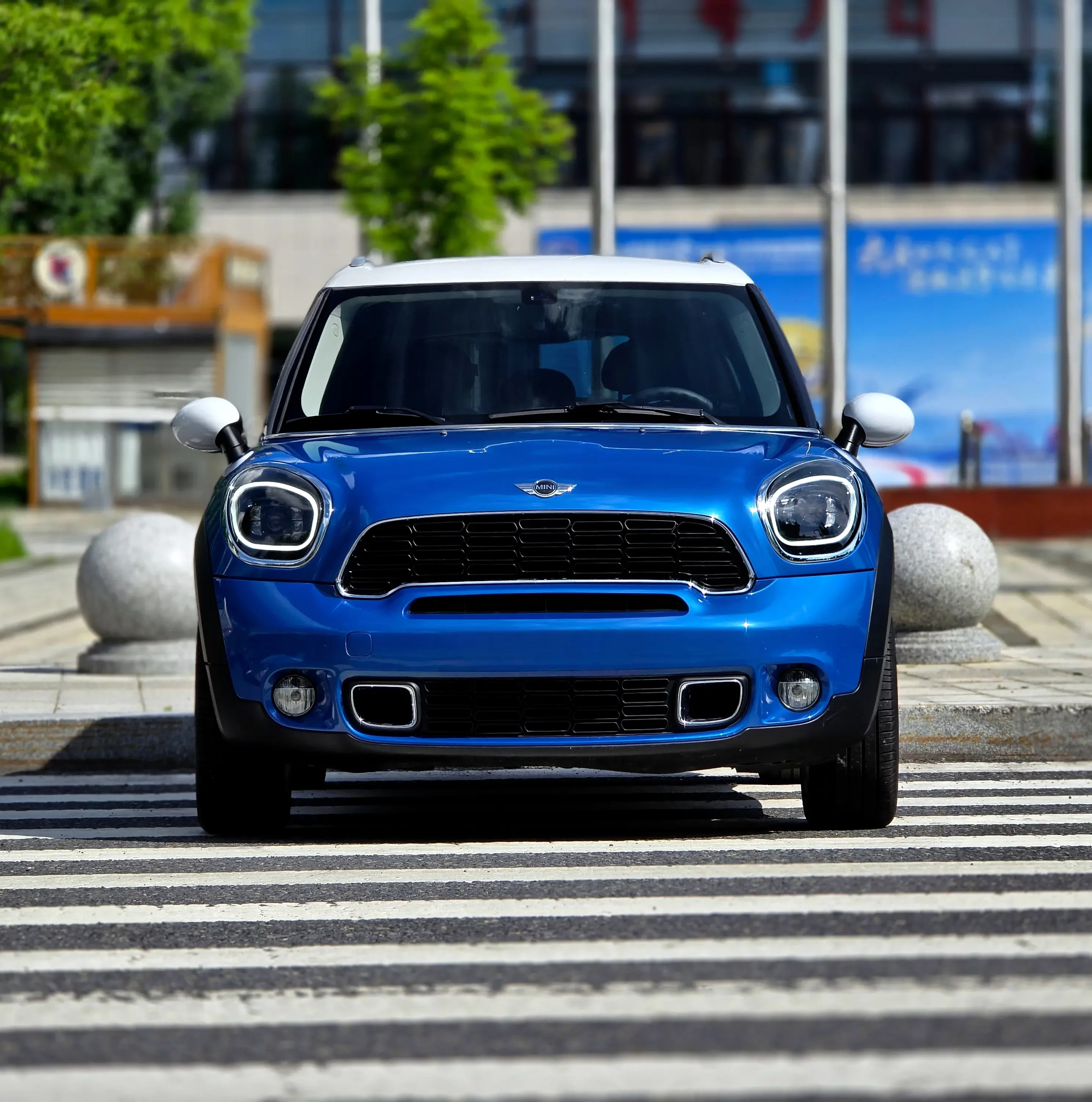 MINI COUNTRYMAN