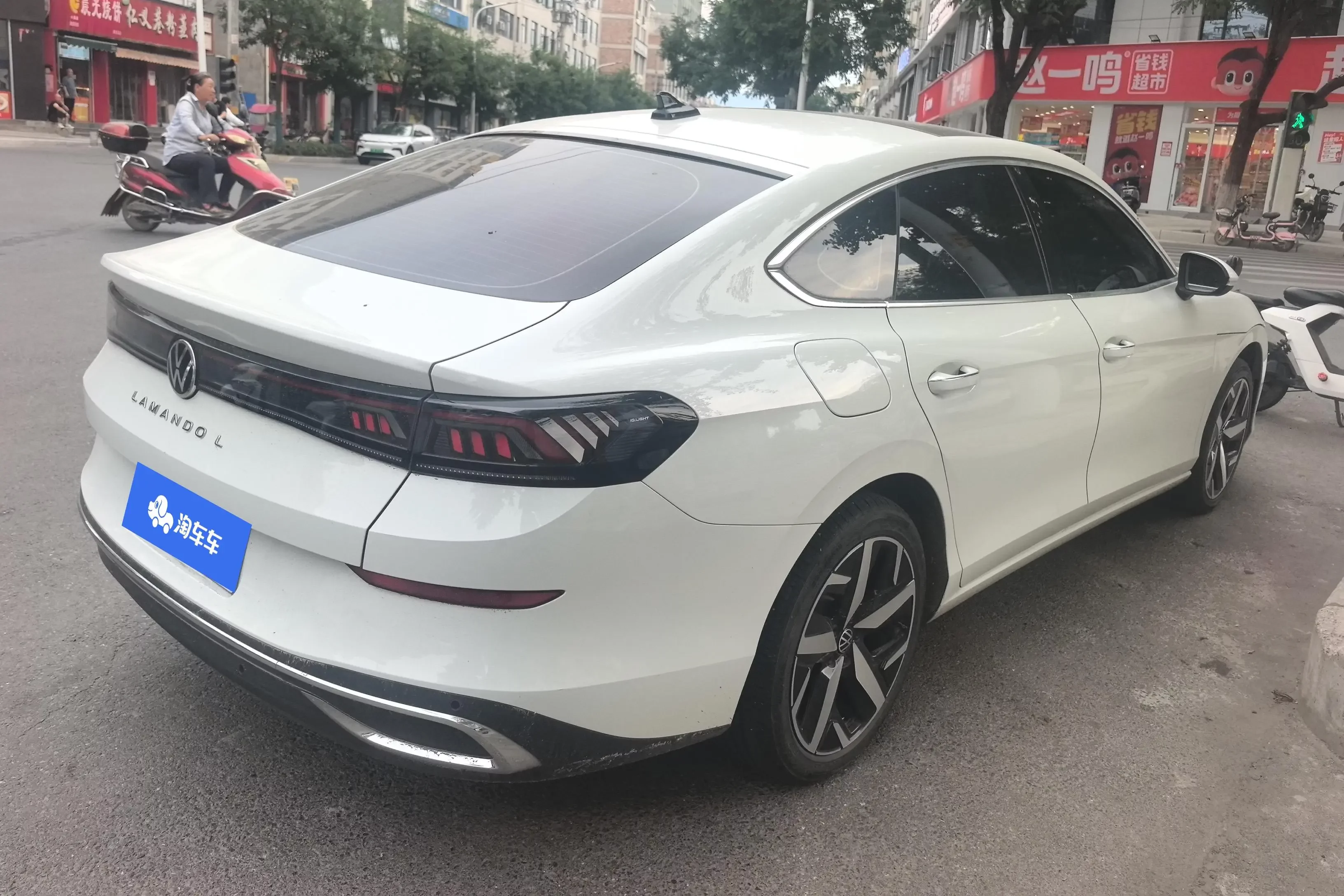 Volkswagen Lamando