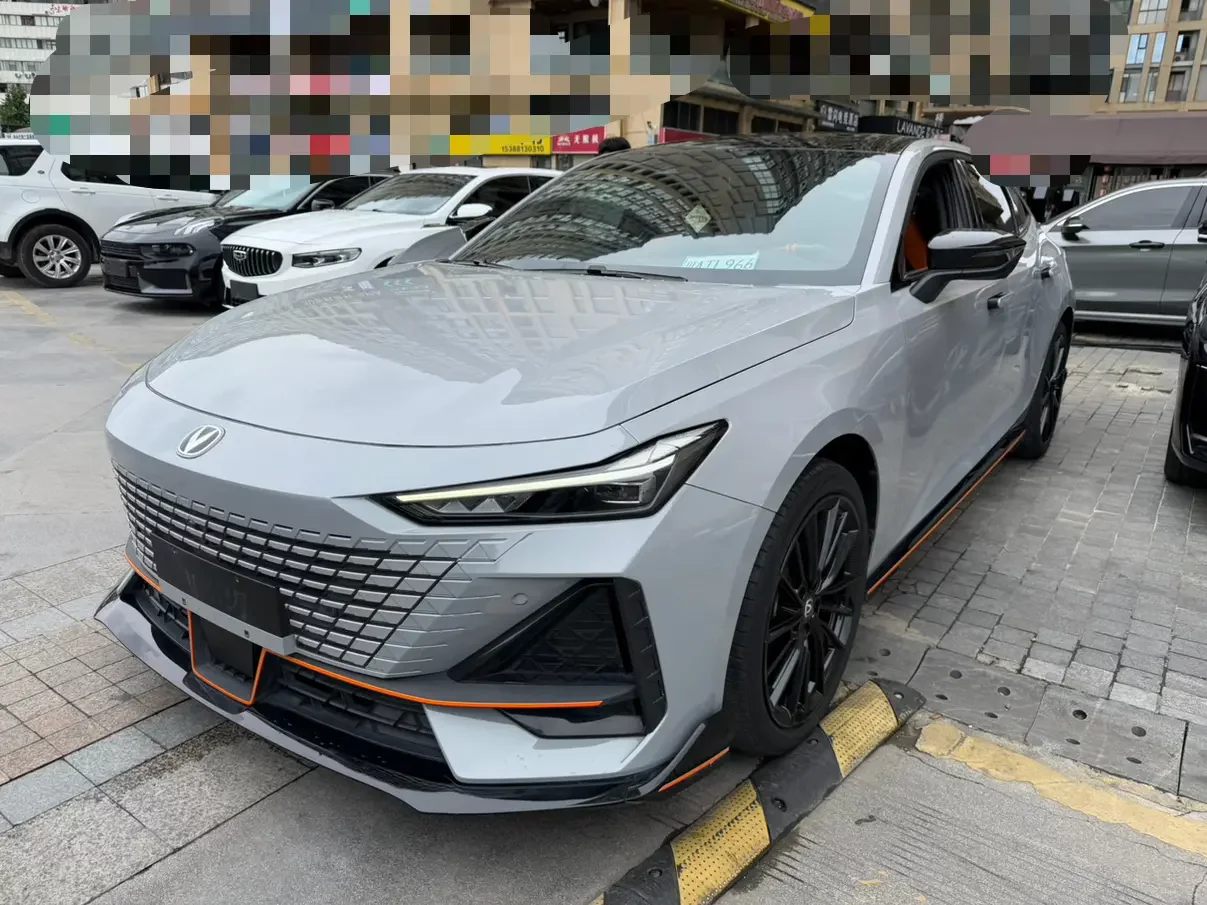 Changan UNI-V