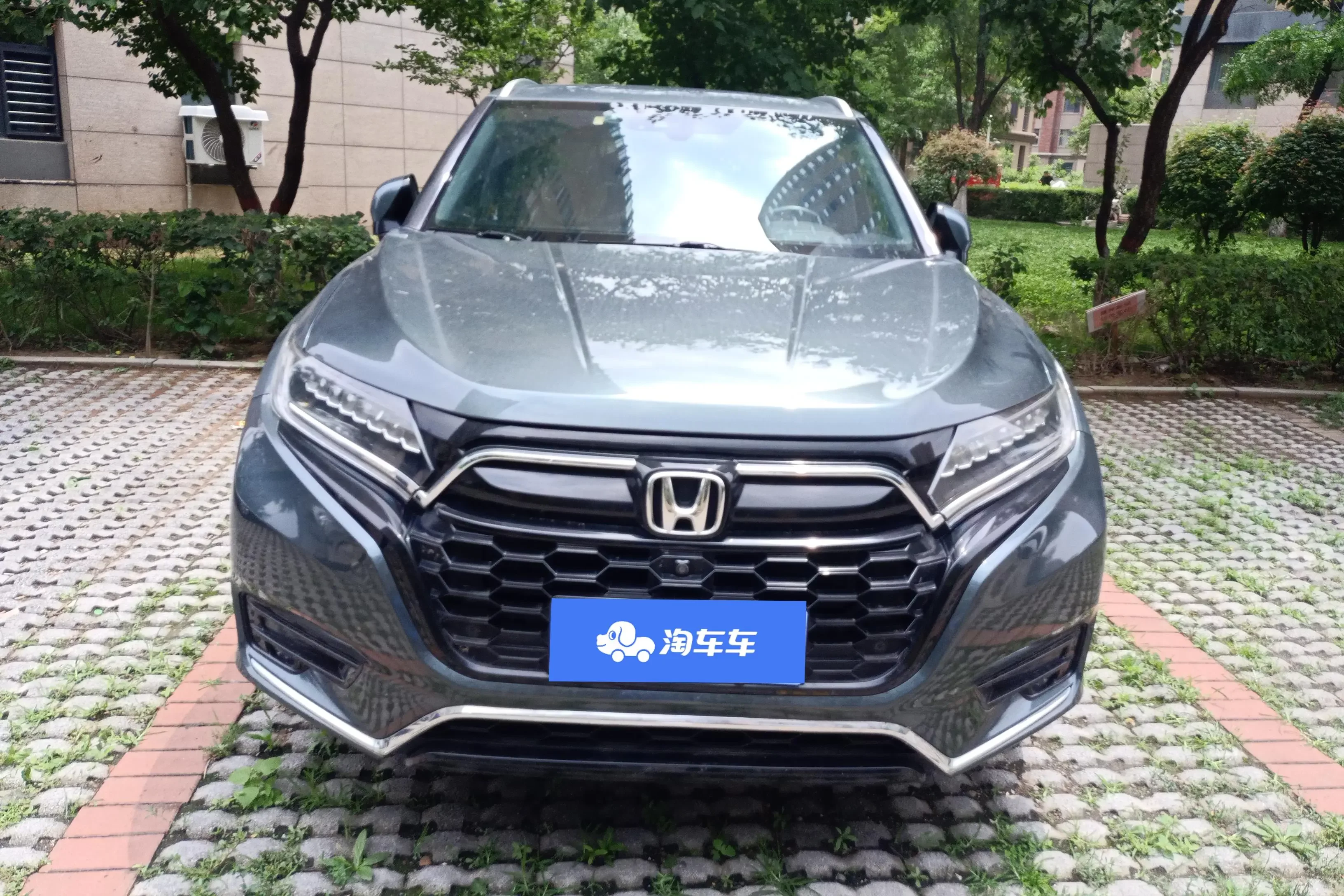 Honda UR-V