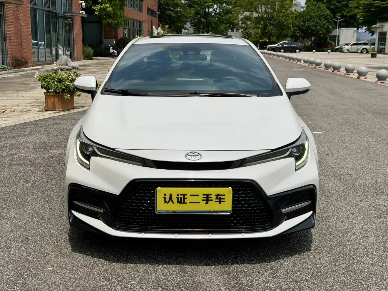 Toyota Levin (Lei Ling)  из Китая