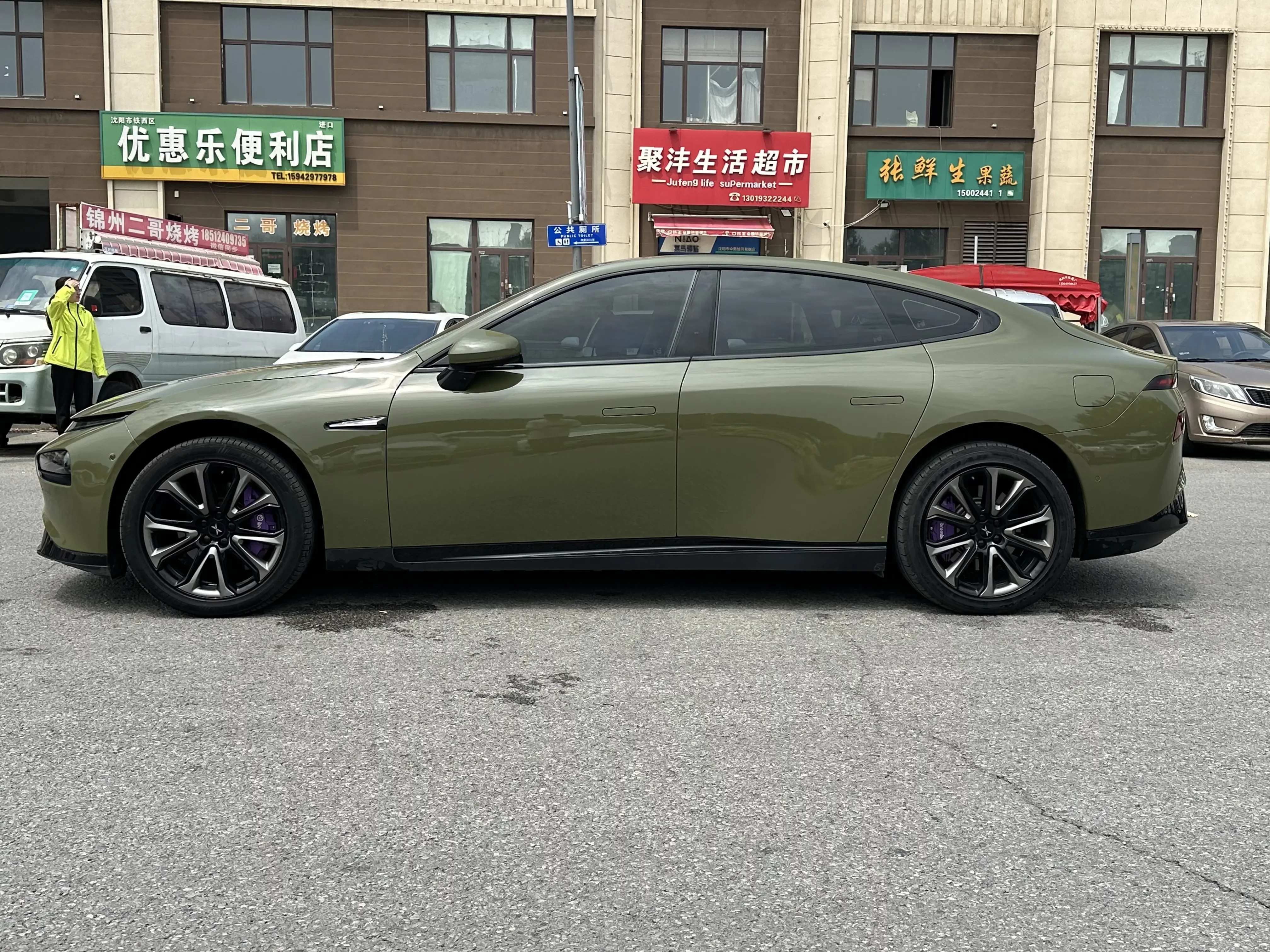 Xpeng P7