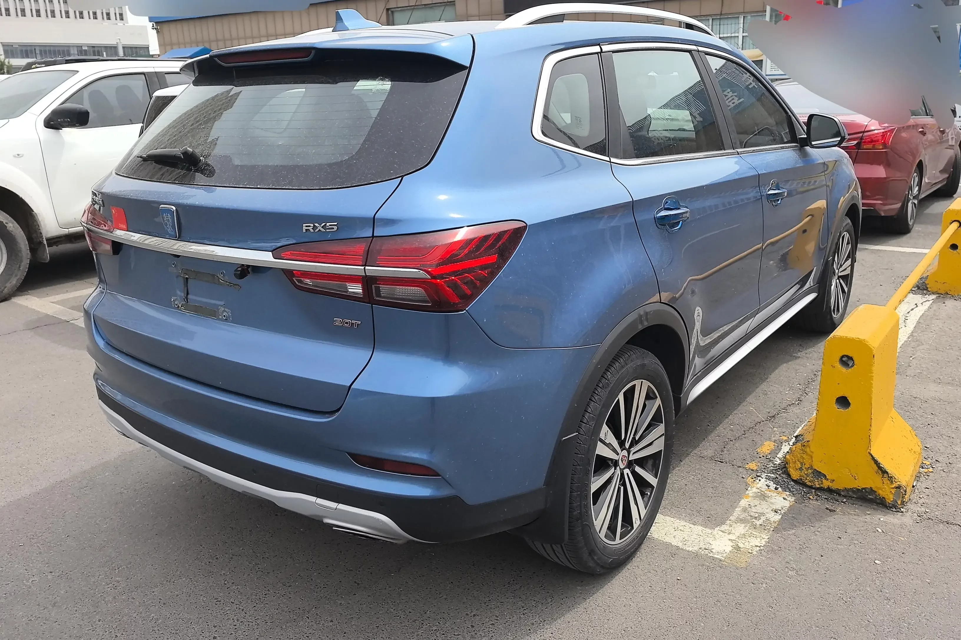 Roewe RX5