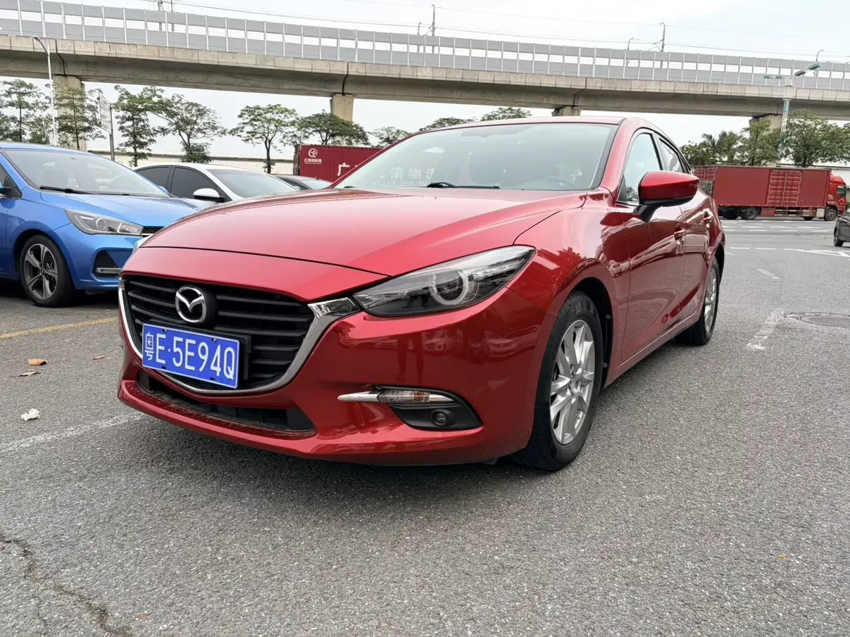 Mazda Axela