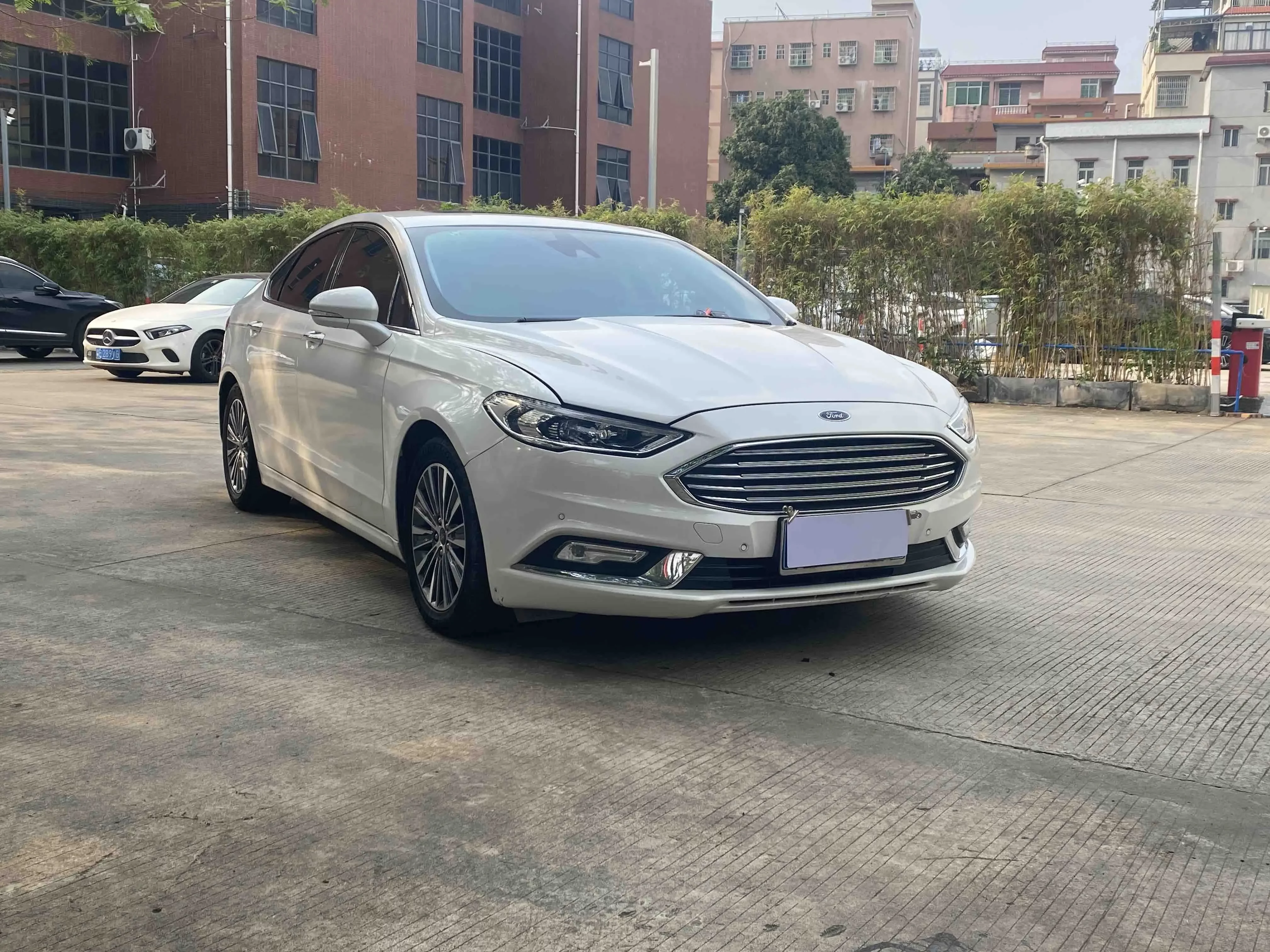 Ford Mondeo