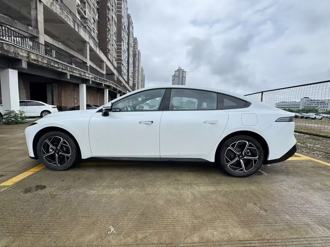 Dongfeng Yipai 007