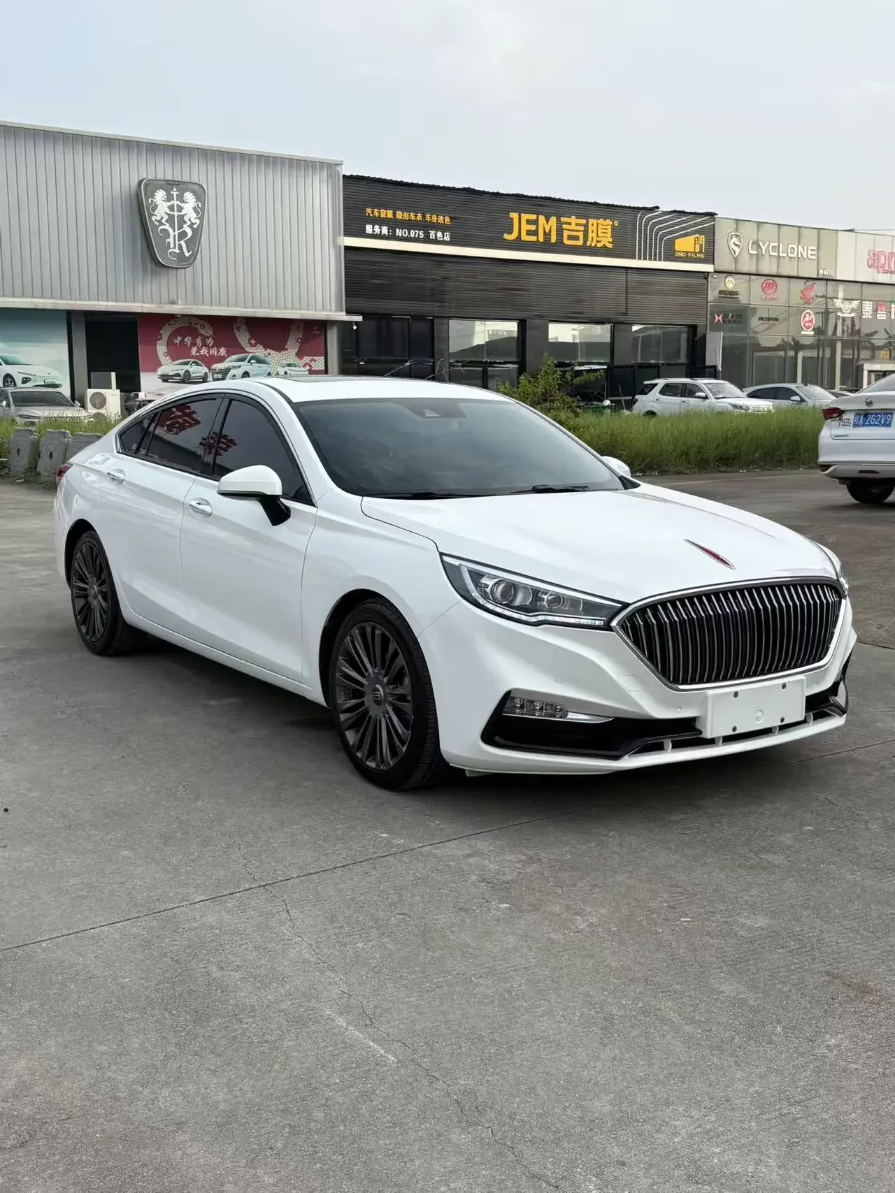 Hongqi H5 classic